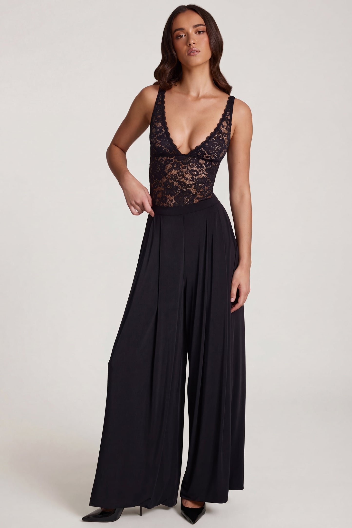 Soft Jersey Mid-Rise Wide-Leg Trousers in Black
