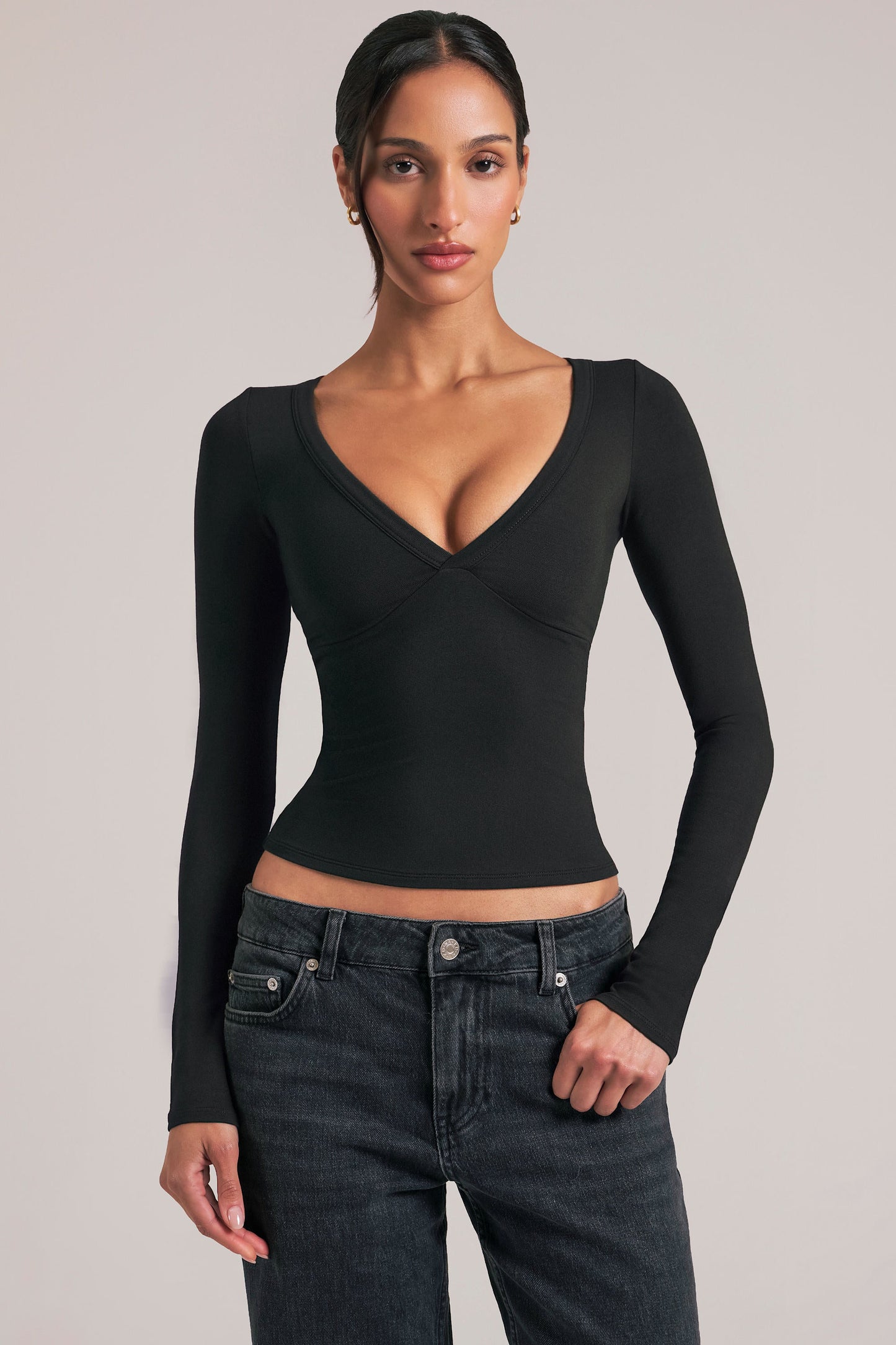 V-Neck Long-Sleeve Top in Black