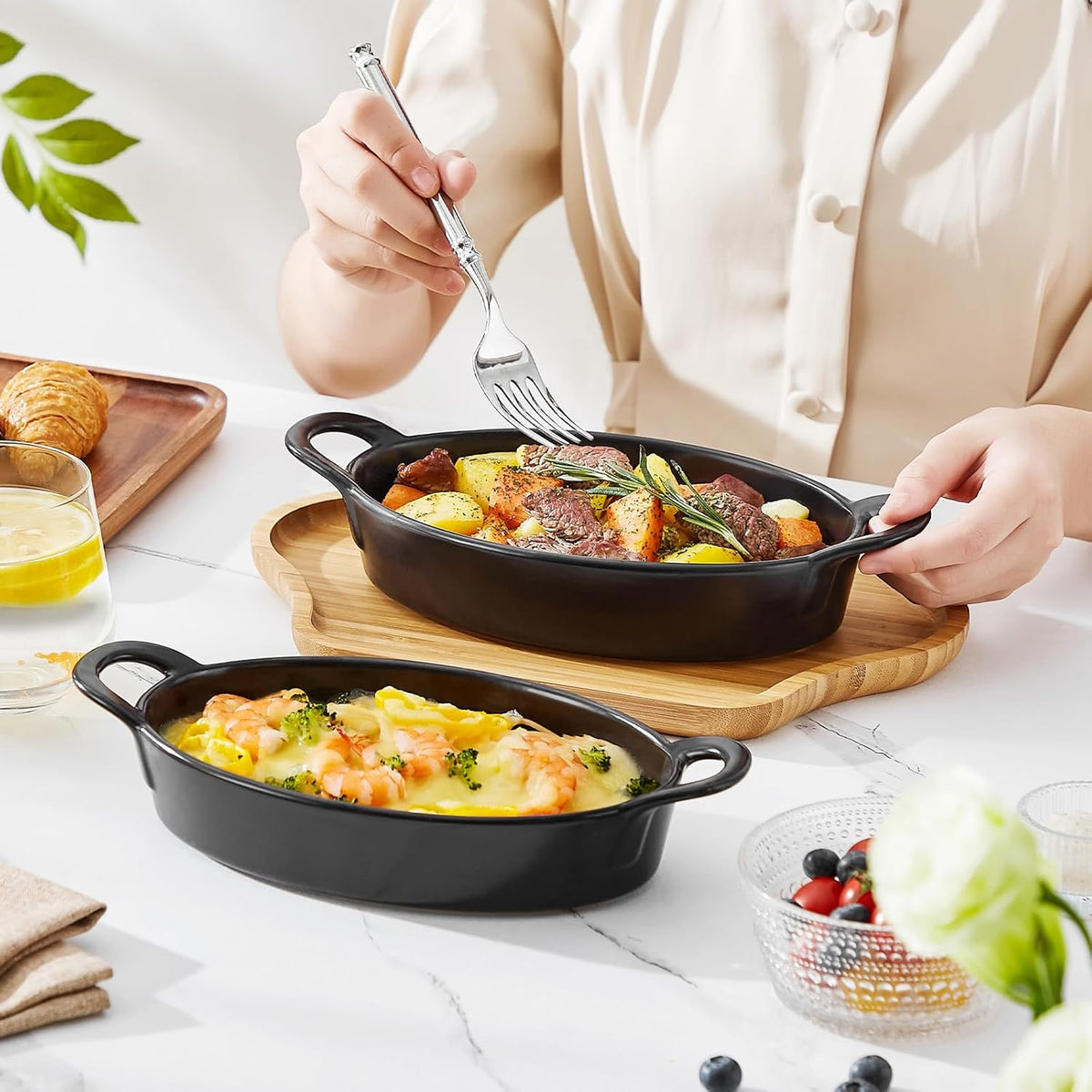 MALACASA Small Casserole Baking Dishes for Oven, Ceramic Oval Baking Dish Sets of 4, 8" x 5" Inch Au Gratin Baking Pans with Handles for Roasting, Lasagna, Pie, Baking Meat & Vegetables, Matte Black