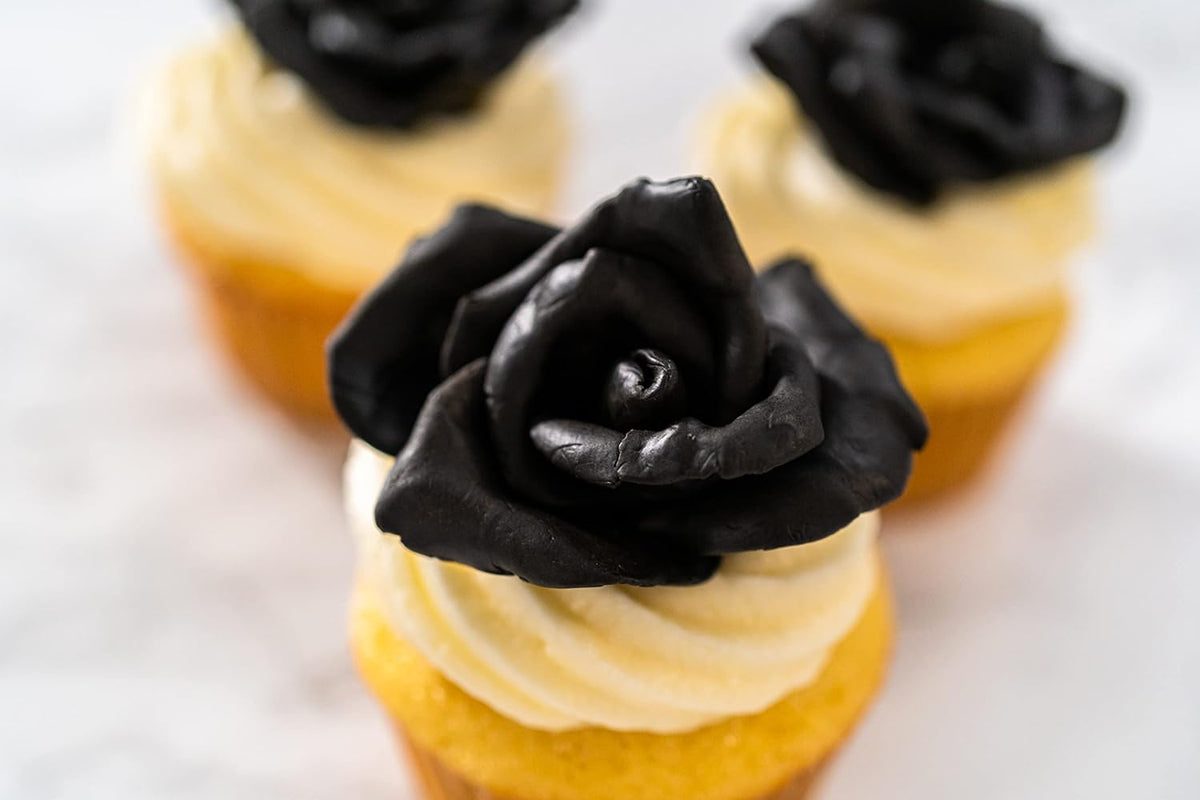 Bakerpan Black Modeling Chocolate - 1 Pound - Sculpt Cakes, Model Figurines, and Create Cake Toppers (Made in USA)