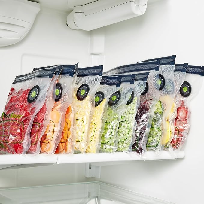 FOODSAVER Reusable Vacuum Zipper Bags, Quart | For Handheld Vacuum Sealers | 10 Count, Pack of 4