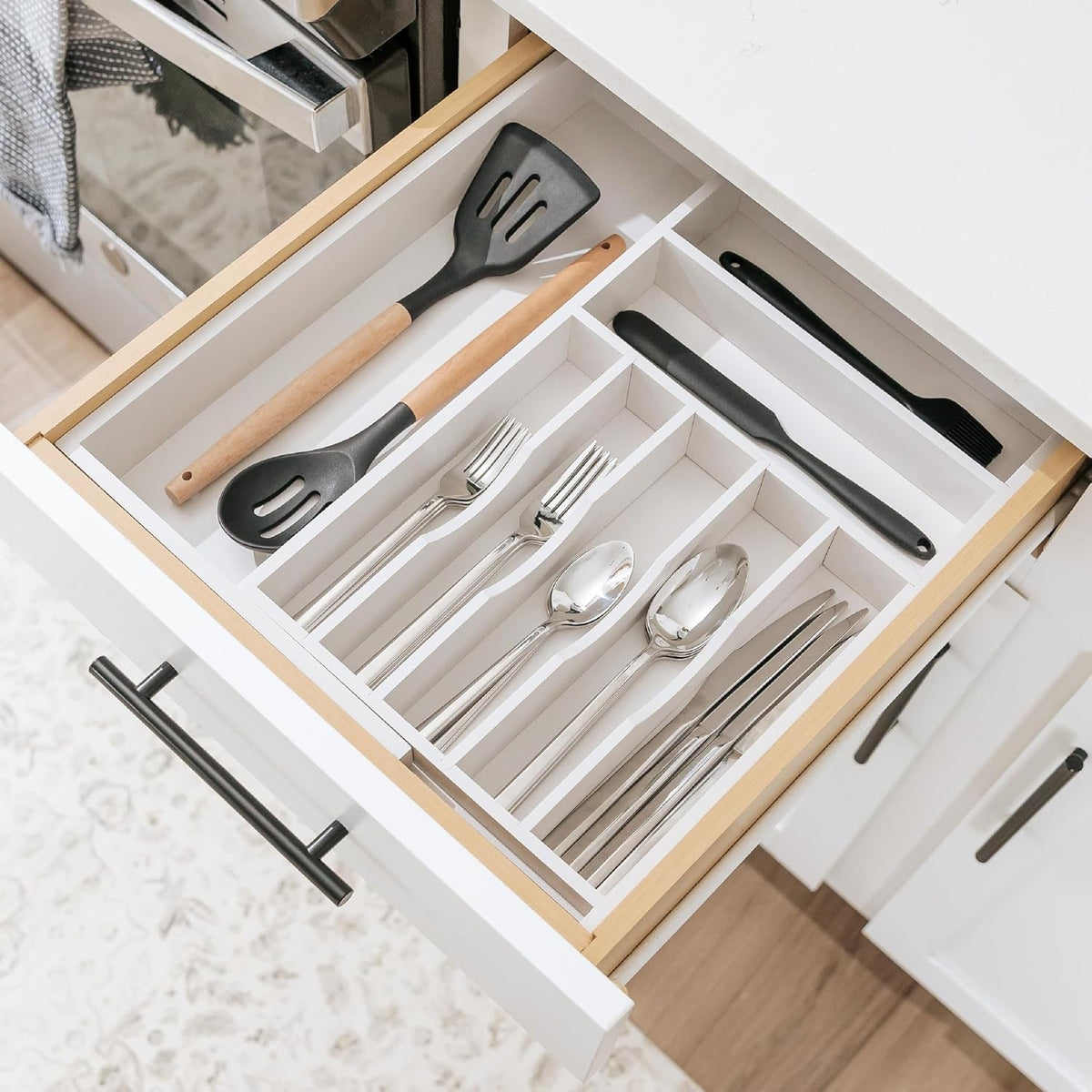 KitchenEdge Premium Silverware, Flatware and Utensil Organizer for Kitchen Drawers, Food-Safe Contract Grade, Expandable from 10.5 to 19 In, White Bamboo