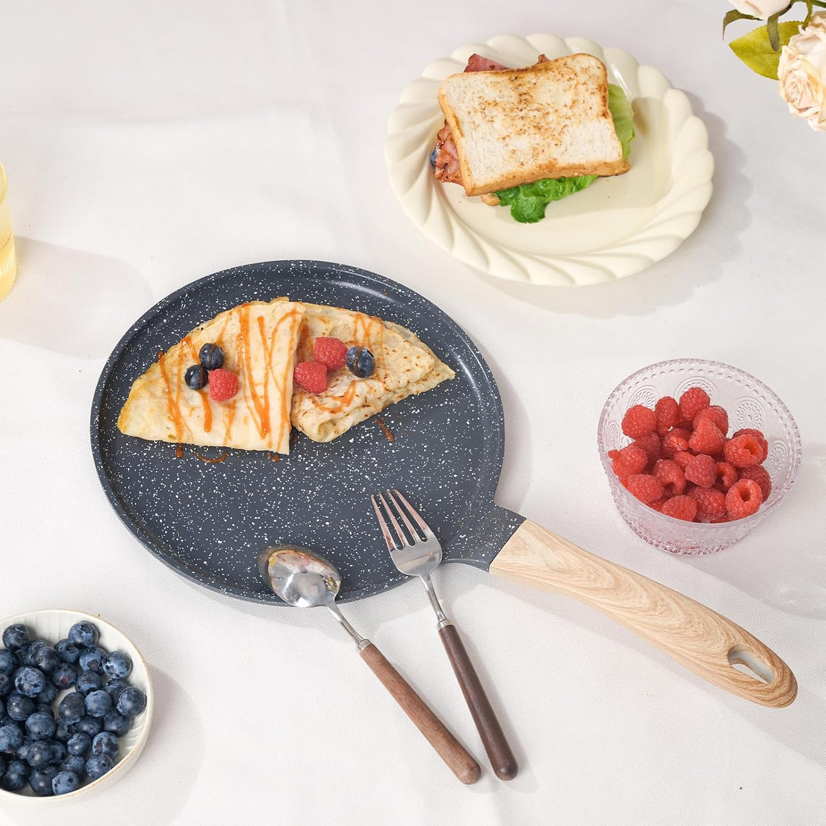 JEETEE Crepe Pan Nonstick, 11 inch Comales Para Tortillas Griddle Pan for Stove Top, Granite Coating Flat Pancake Pan Dosa Tawa, PFOA FREE and Induction Compatible (Grey)