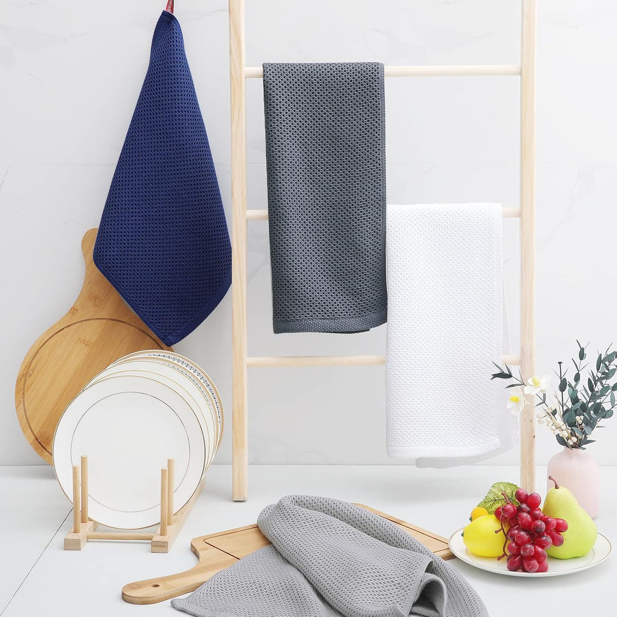 Homaxy 100% Cotton Waffle Weave Kitchen Dish Towels, Ultra Soft Absorbent Quick Drying Cleaning Towel, 13 x 28 Inches, 4-Pack, Light Gray