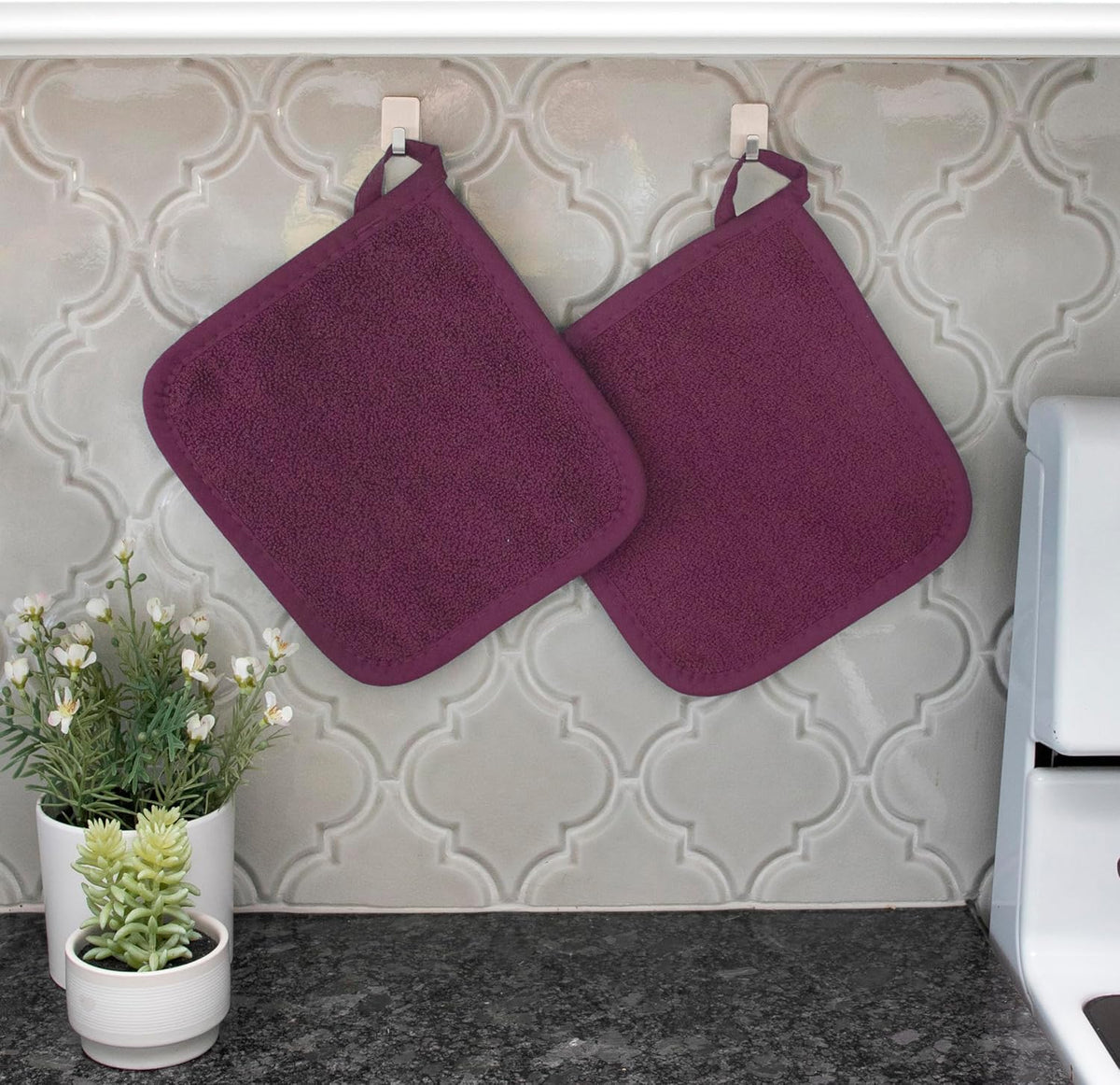 RITZ Terry Potholder & Hot Pad: Unparalleled Heat Resistant, Durable 100% Cotton – Ergonomically Designed for Optimal Grip – Easy-Care Machine Washable – 2-Pack, Beet