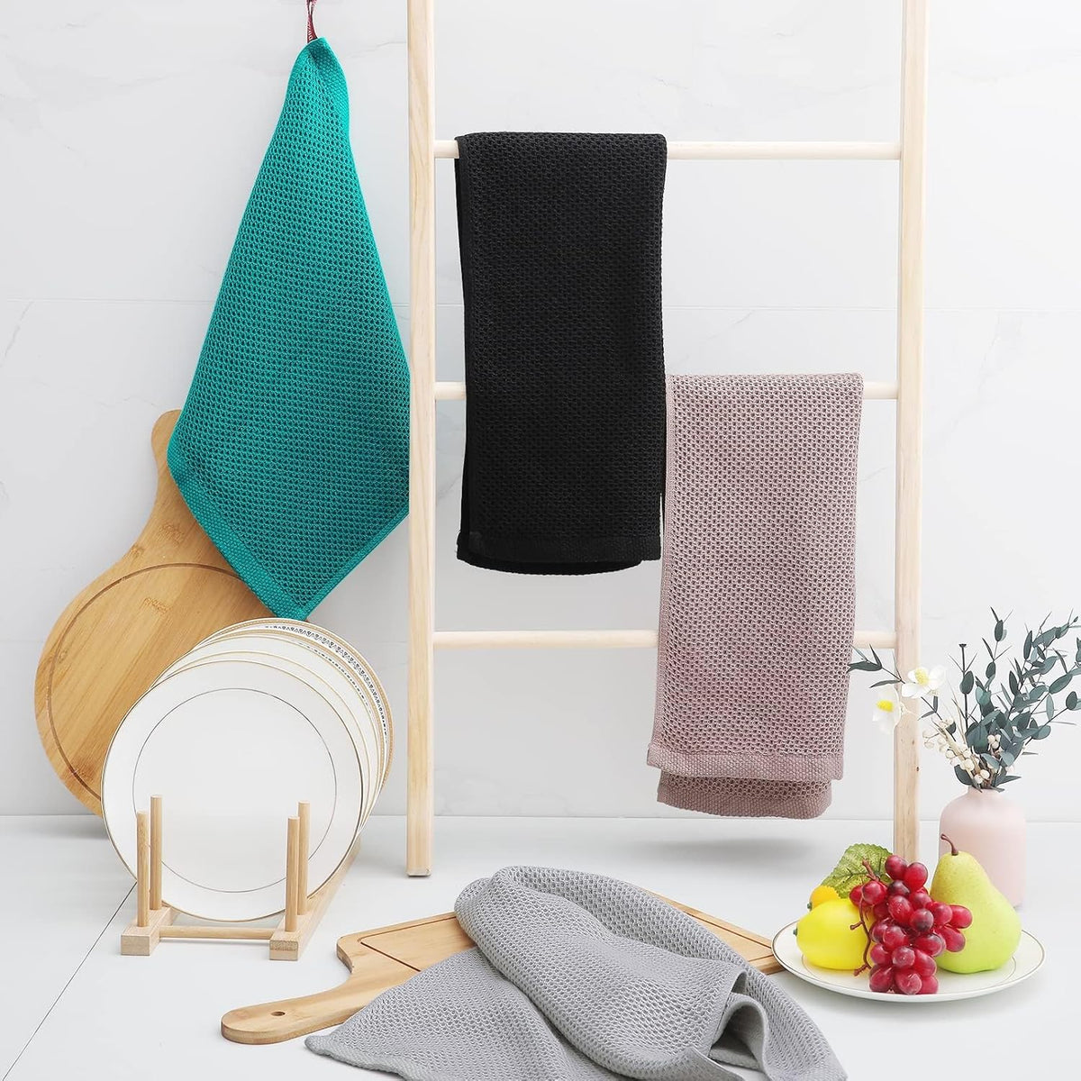 Homaxy 100% Cotton Waffle Weave Kitchen Dish Towels, Ultra Soft Absorbent Quick Drying Cleaning Towel, 13 x 28 Inches, 12-Pack, Black