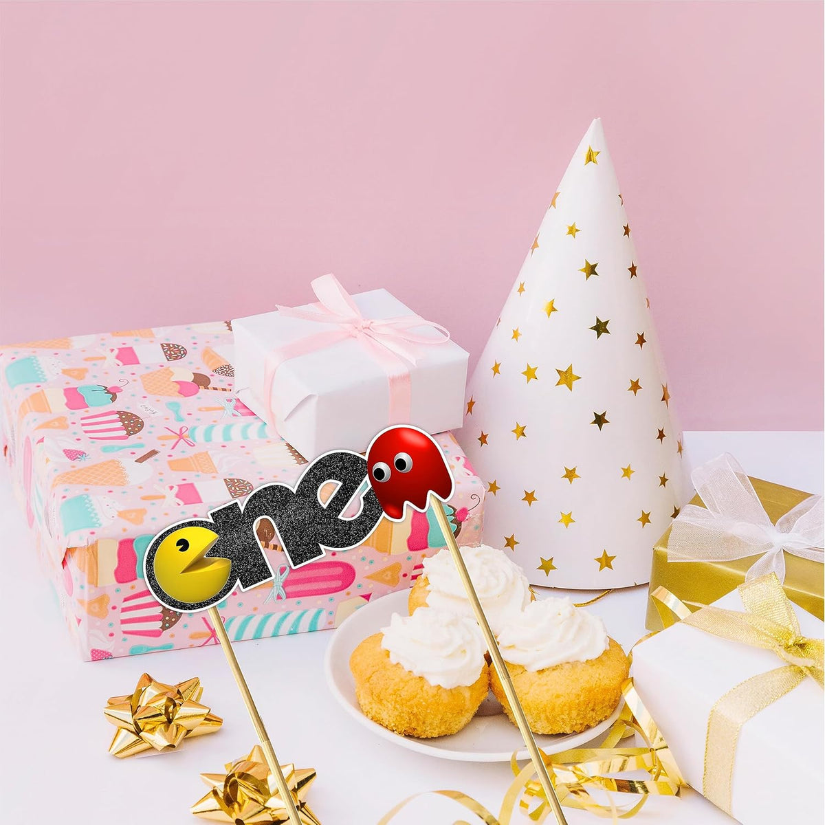Seyal® Pacmn Ghost One Cake Topper