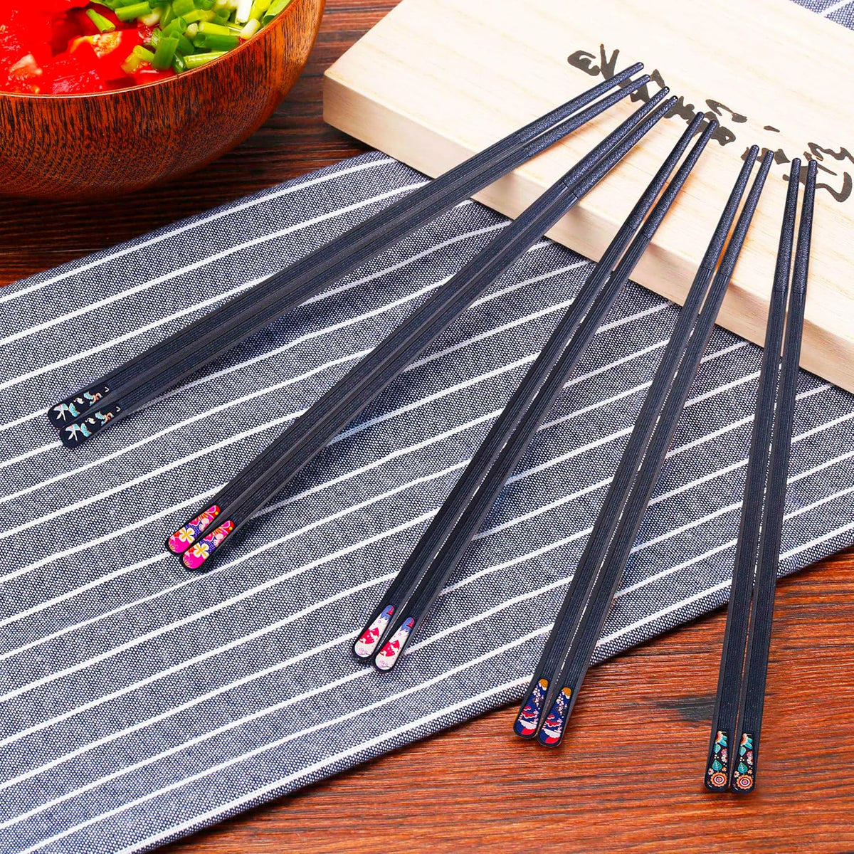 VIWIK 5 Pairs Reusable Chopsticks Premium Fiberglass Cute Japanese Korean Style Dishwasher Safe Chop sticks 9.5 Inch Gift Set