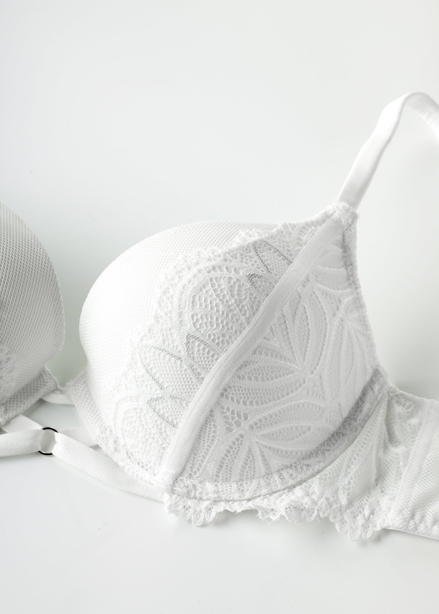 DARLEEN Plus Lace Push-Up Molded Cup Demi Bra