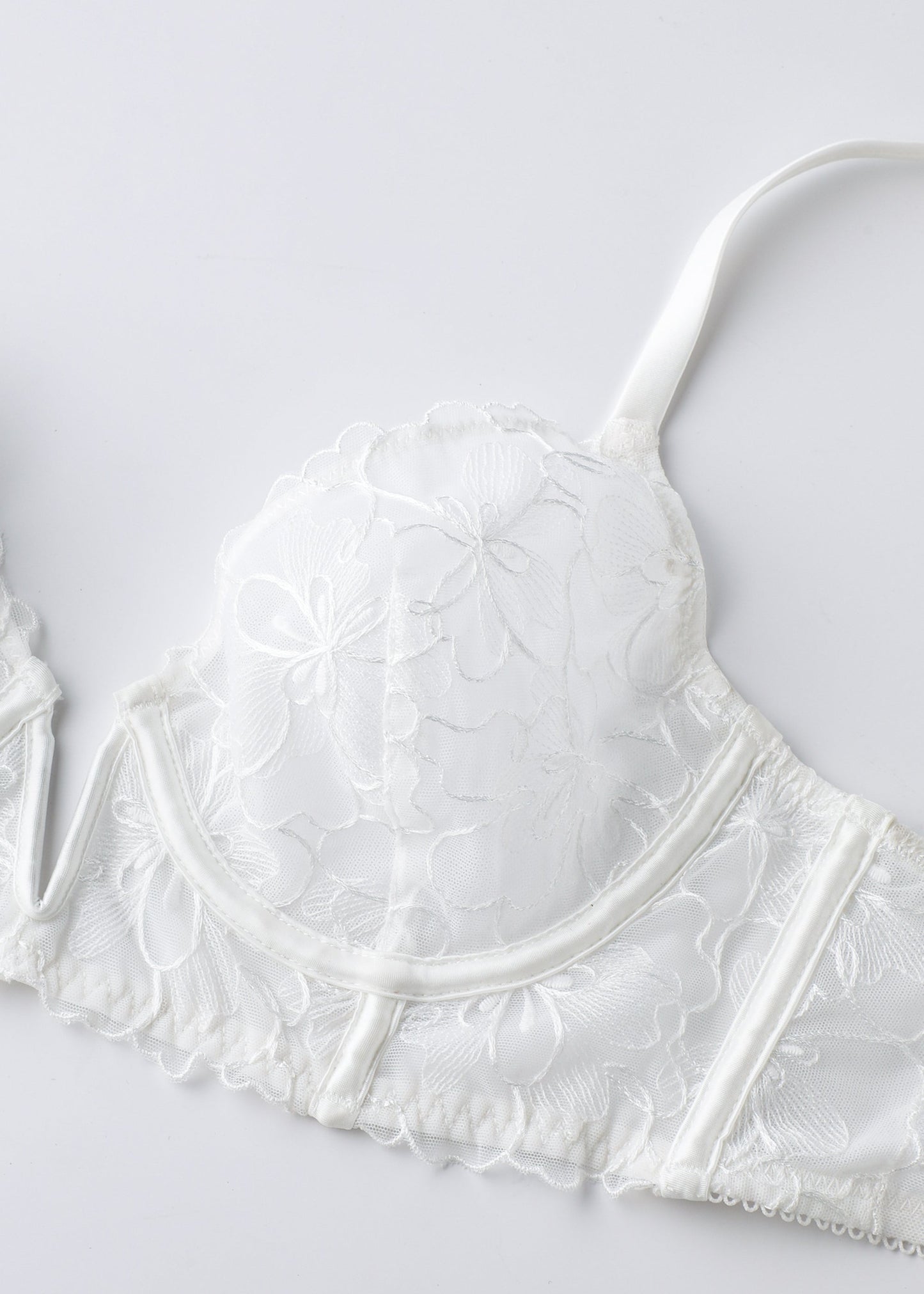 FREDERICA Plus Seductive Floral Lace Underwired Unlined Plunge Long Bra