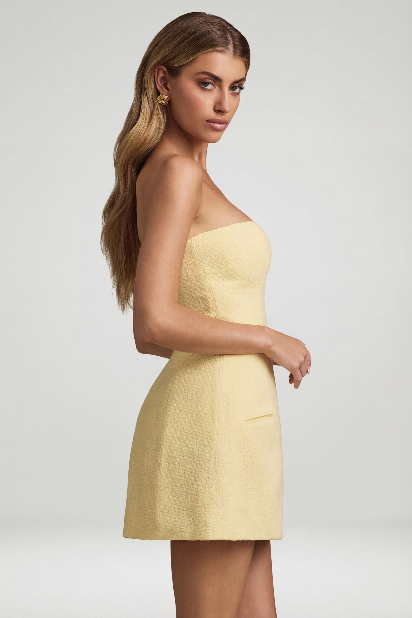 Sweetheart-Neck Strapless Structured Mini Dress in Pastel Yellow