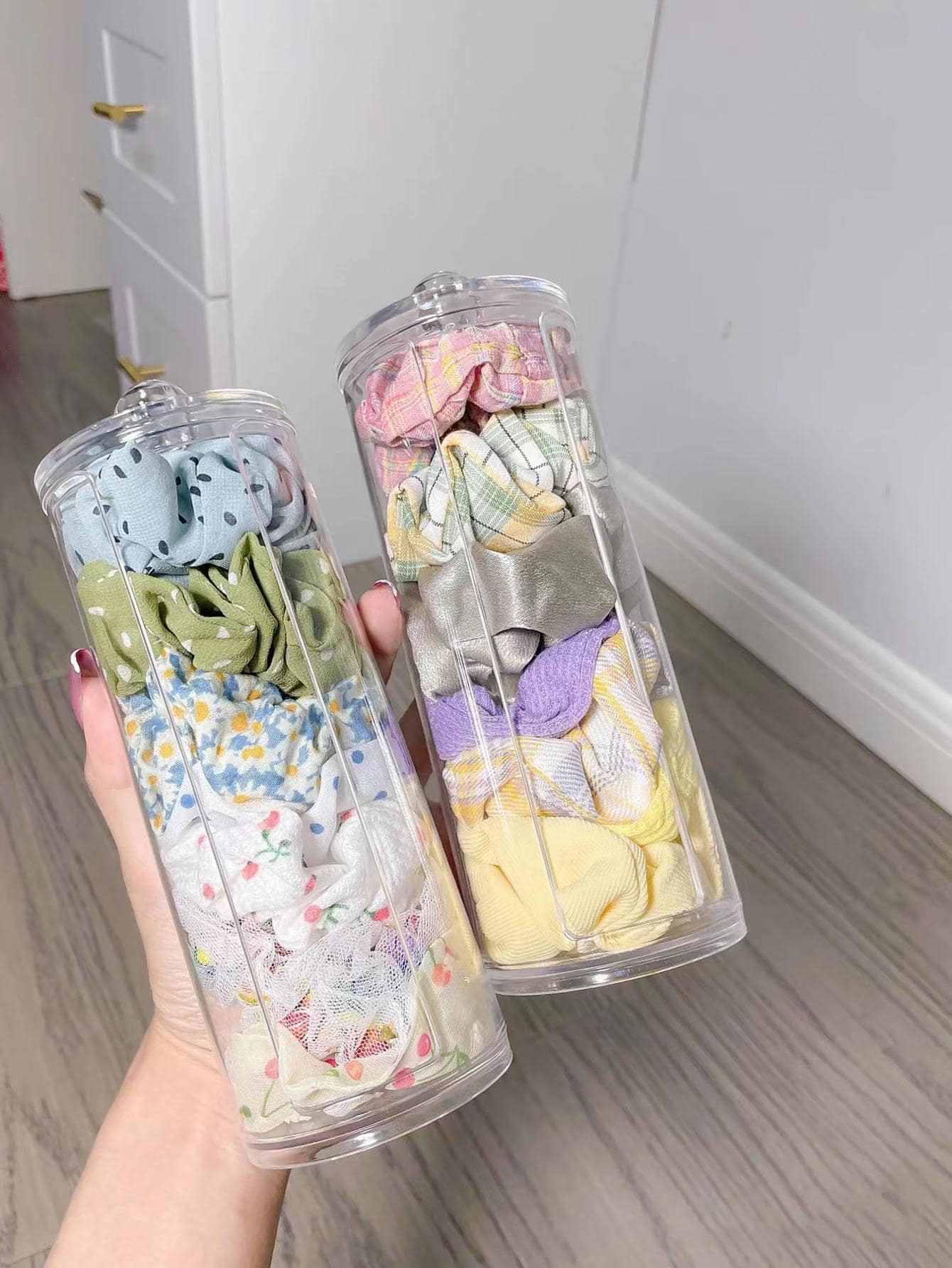 1pc Clear Scrunchie Holder Stand