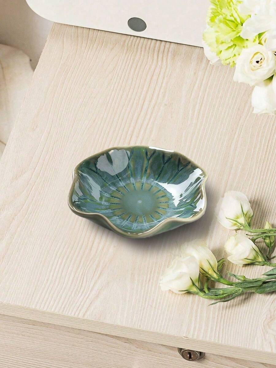 Elegant Ceramic Lotus Leaf Jewelry Organizer Tray For Earrings