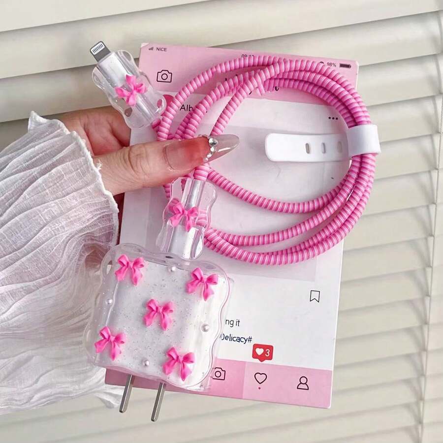 Pearl Design Charger Set, Includes Charging Cable Protector