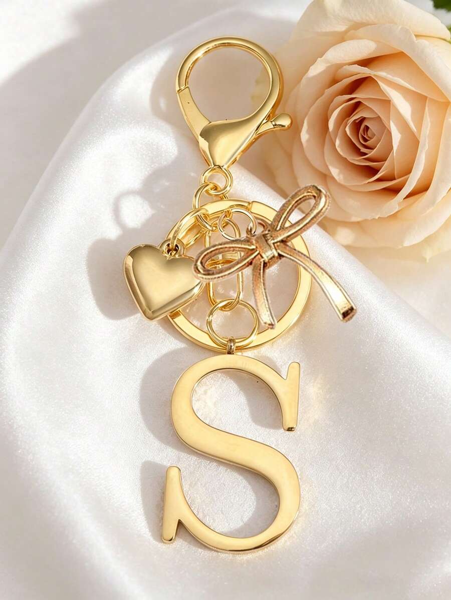 Elegant Metal Heart-Shaped Letter Keychain