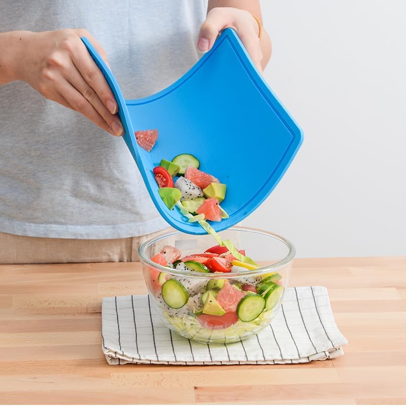 Thick Silicone Cutting Board 12.6'' x 9.1'' Foldable & Flexible Design Juice Grooves Easy Grip Handle Dishwasher Safe-Blue
