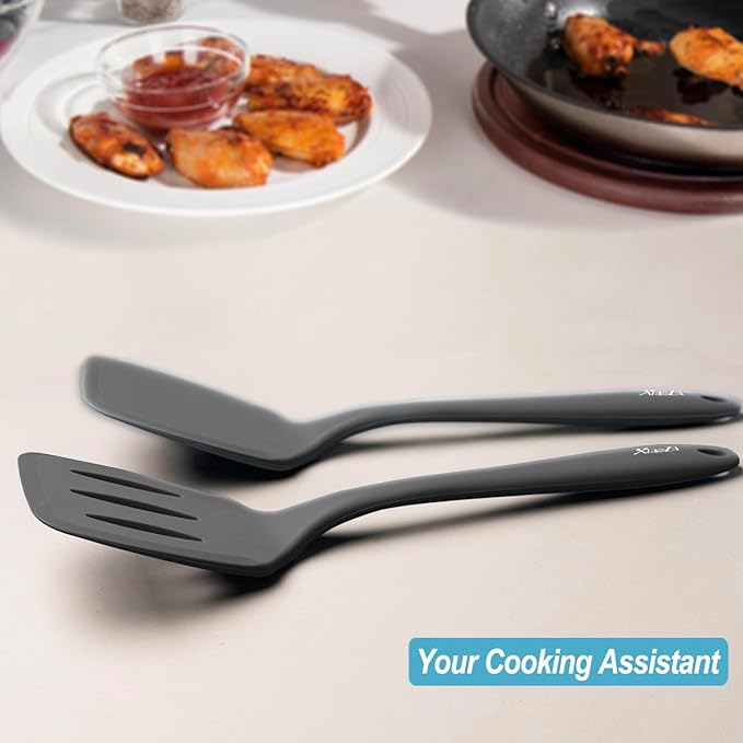 600˚F Heat Resistant Silicone Spatula Set, 13.6" Kitchen Spatula Turners for Non Stick Cookware, Flexible Spatulas with Thin Edges, Seamless Cooking Utensils for Fish, Eggs, Pancakes, BLACK