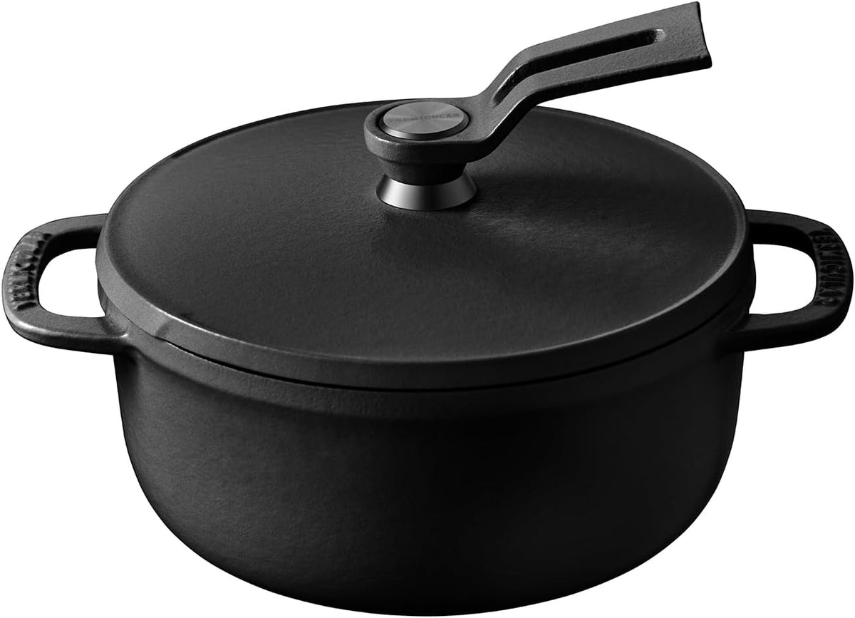 Vermicular Oven Pot 2.0 | Lightweight Enameled Cast Iron Pot | 14cm (1 Qt) | Non-Toxic | Induction-compatible | Dutch Oven | Made in Japan | Matte Black