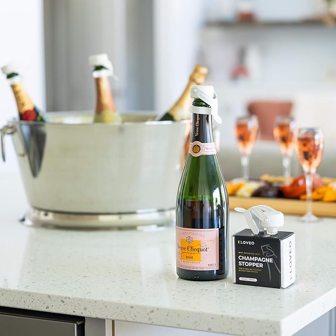 KLOVEO White Champagne Stopper - Made in Italy - Patented Seal - Durable Plastic WAF Bottle Stopper for Sparkling Wine, Prosecco, Cava