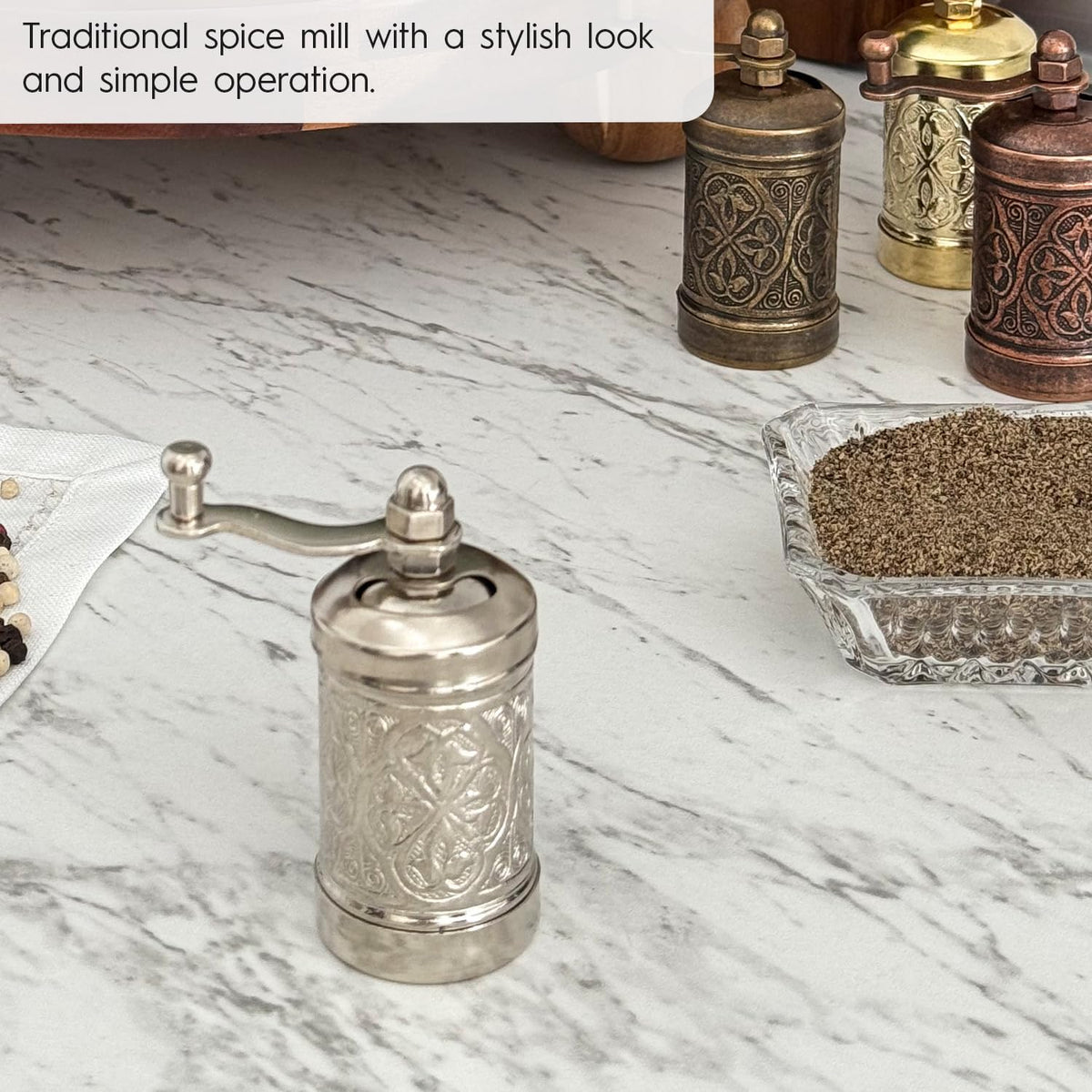Decorative Handmade Black Pepper Grinder, Refillable Turkish Spice Mill with Adjustable Coarseness, Manual Pepper Mill with Handle, Spice Grinder with Hand Crank 8 cm-3.1 inch