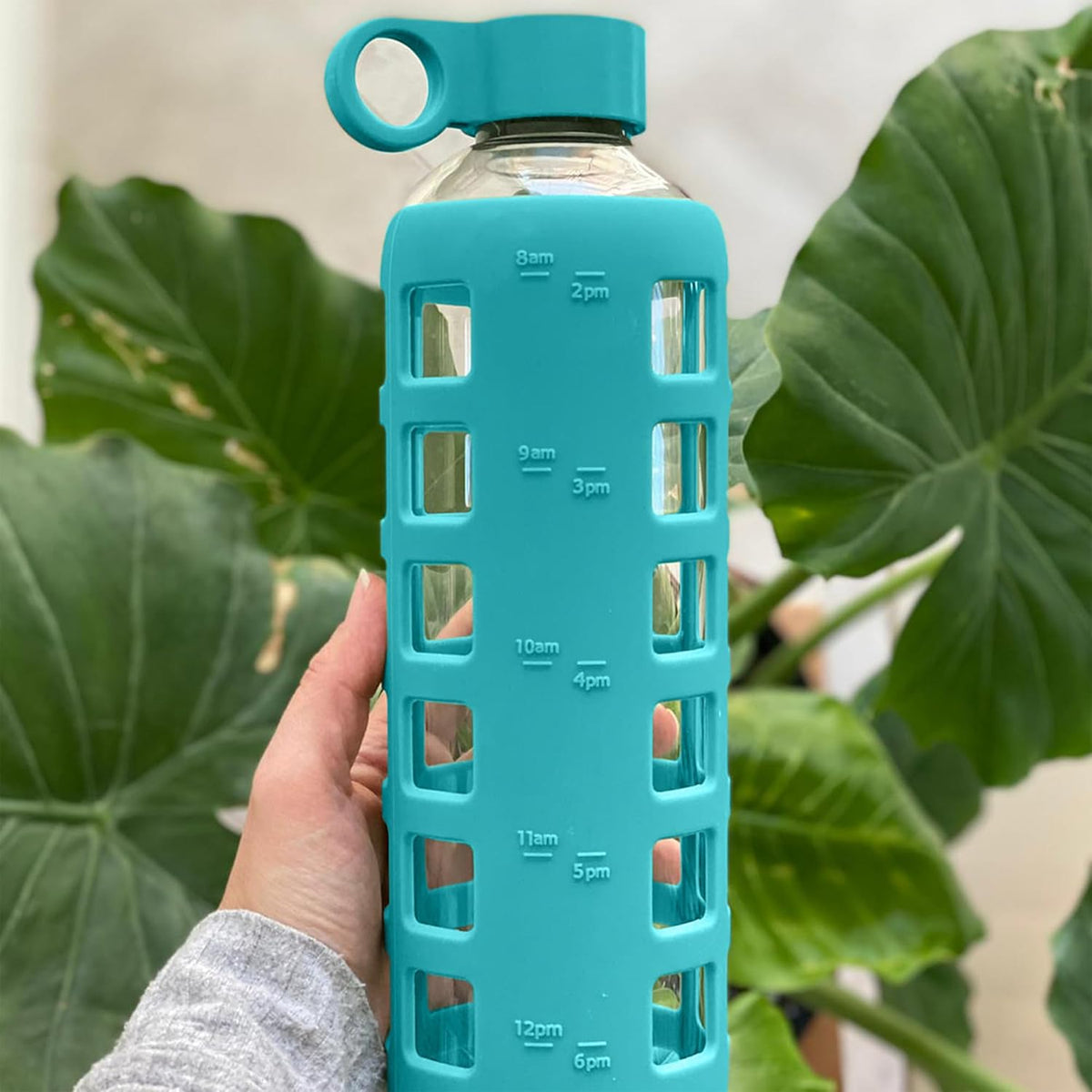 purifyou 40oz / 32oz / 22oz / 12oz Borosilicate Glass Water Bottle with Time & Volume Markers, Silicone Sleeve, Stainless Steel Lid – Reusable Glass Bottle for Water & Juice (32oz Aqua Blue)