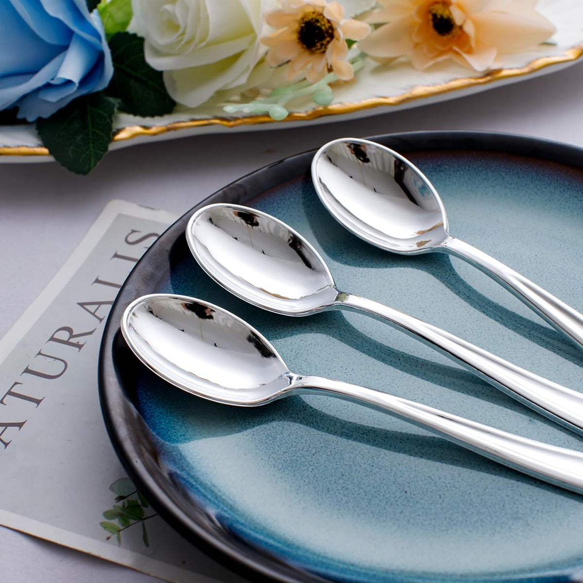 WDF 100 Pack Silver Plastic Spoons Disposable - 6.9 Inch Silver Spoons Heavy Duty Plastic Spoons, Modern Silver Disposable Spoons Perfect for Parties, Weddings