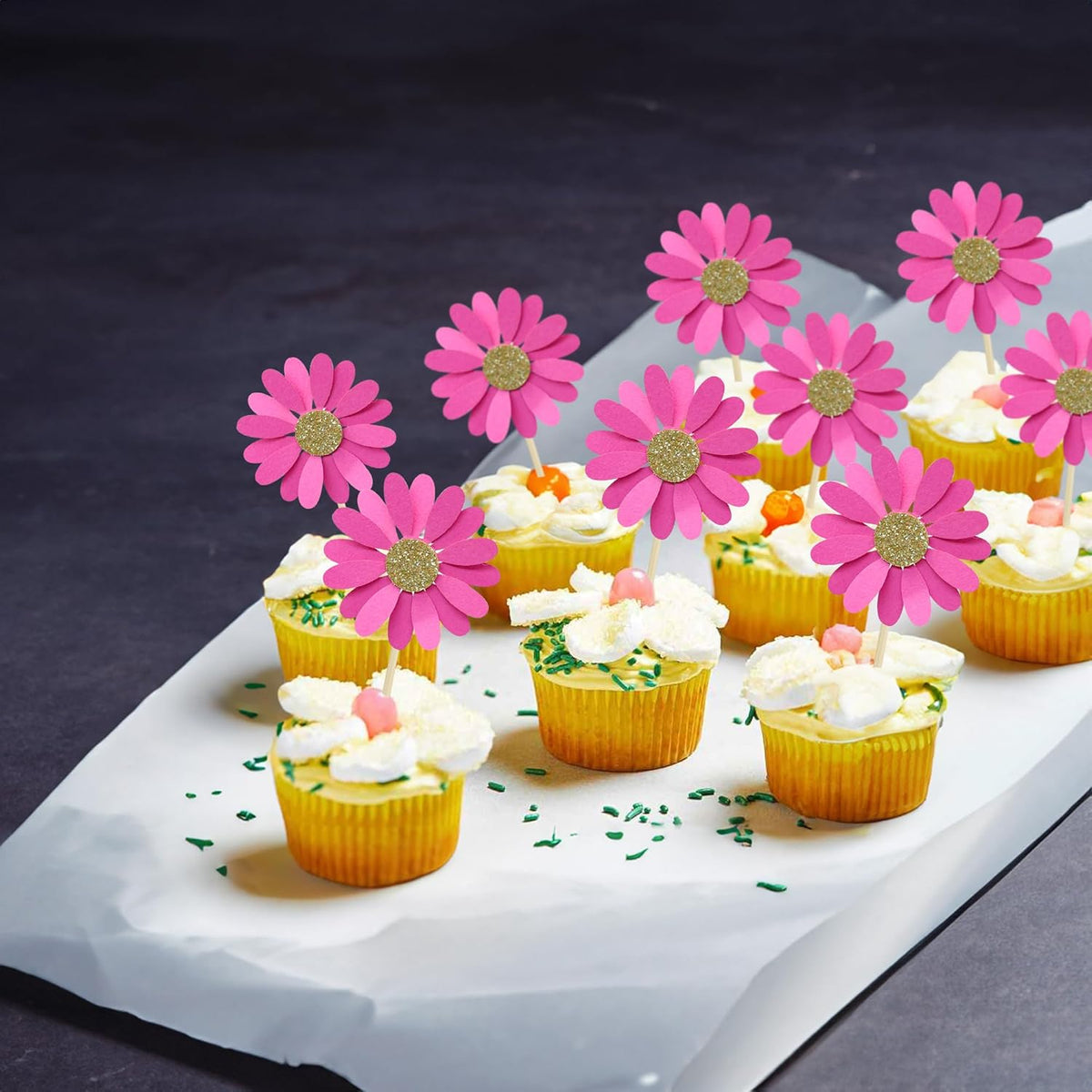 24Pcs Daisy Cupcake Toppers Flower Cake Topper Decorations Daisy Cake Decorations Chrysanthemum Cupcake Toppers Spring Daisy Flower Cake Picks for Birthday Wedding Supplies Rose Red