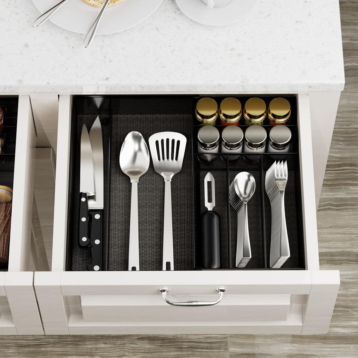 JANE EYRE Utensil Drawer Organizer - Expandable Cutlery Tray, Silverware/Flatware Storage Divider for Kitchen, Mesh Designing with Non-slip Rubber Feet (black)