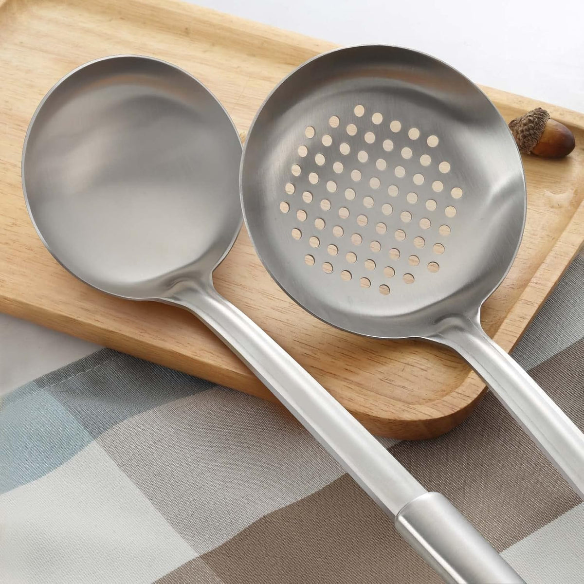 Pleafind 2-Pcs Ladle and Slotted Spoon, Soup Ladle and Strainer Spoons, Stainless Steel Cooking Spoon and Skimmer Spoons, Kitchen Utensils, Wok Utensils for Home and Restaurant, Dishwasher Safe