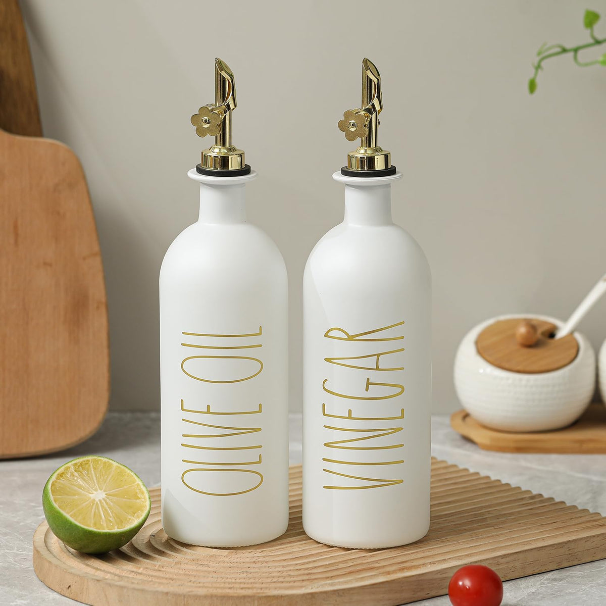 HOMCDALY 16oz Olive Oil Dispenser Bottles for Kitchen, Gold Oil&Vinegar Dispenser Set, Glass Oil Dispenser for Kitchen with Bamboo Tray | Set of 2 (16oz-P-Gold)