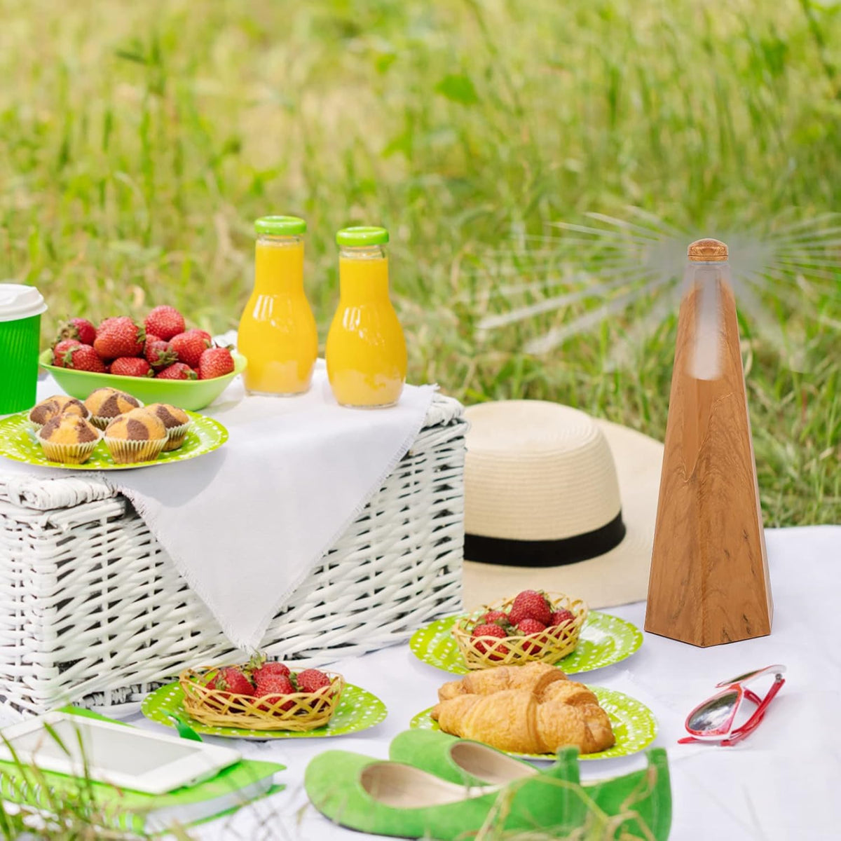 Yoiemivy Portable Fly Fans for Tables to Keep Your Food/Meal Clean for Outdoor, Indoor, Picnic, Dinner and Classroom, Wood Grain, 4 Pack