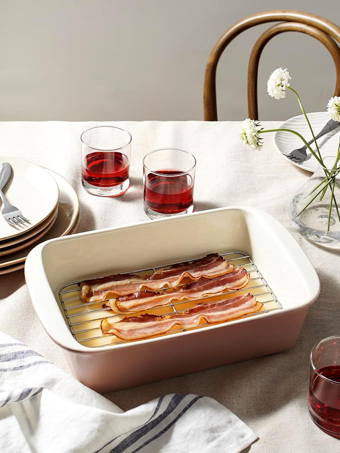 LE TAUCI Deep Casserole Dishes for Oven, 13.7”x9.6” Ceramic Baking Dish Set with Roasting Racks, Large Lasagna Pans with Handles, Rectangular Bakeware as Gift for Mom, Dusty Pink(4.6QT/3.0QT/1.6QT), Set of 3