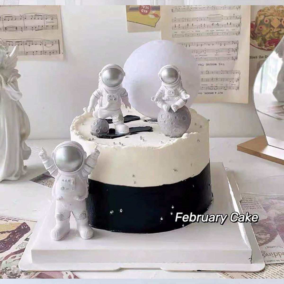 Cake Topper for Kids Astronaut Space Birthday Cake Decoration, 3D Soft Light Moon Outer Space Cake Topper for Party Supply, LED Moon Planet Birthday Cake Decoration