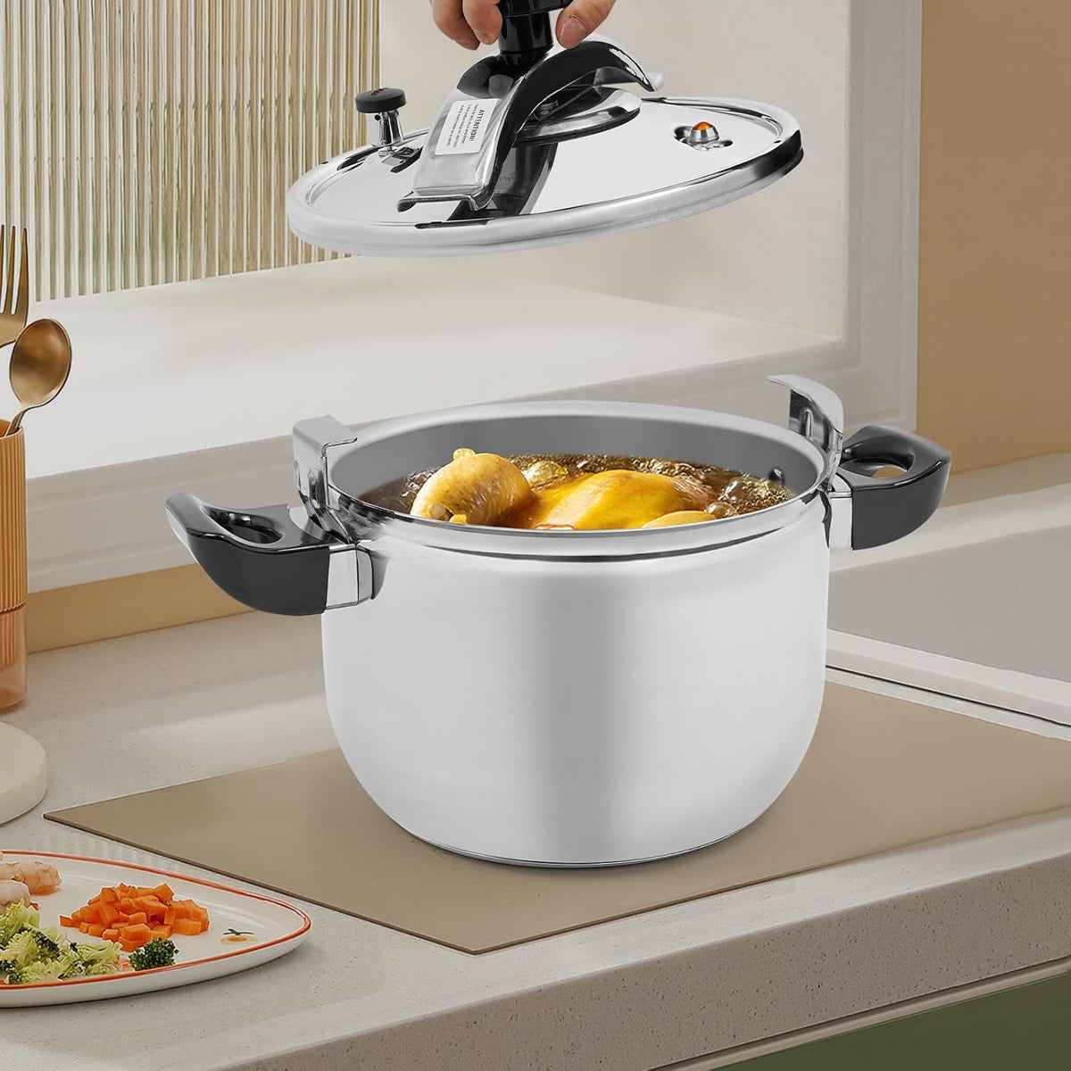 11.6 Quart Pressure Cooker Stainless Steel Pressure Canner, Large Capacity, Commercial Pressure Cooker Clamp On Type, Single Valves for Family or Commercial Use