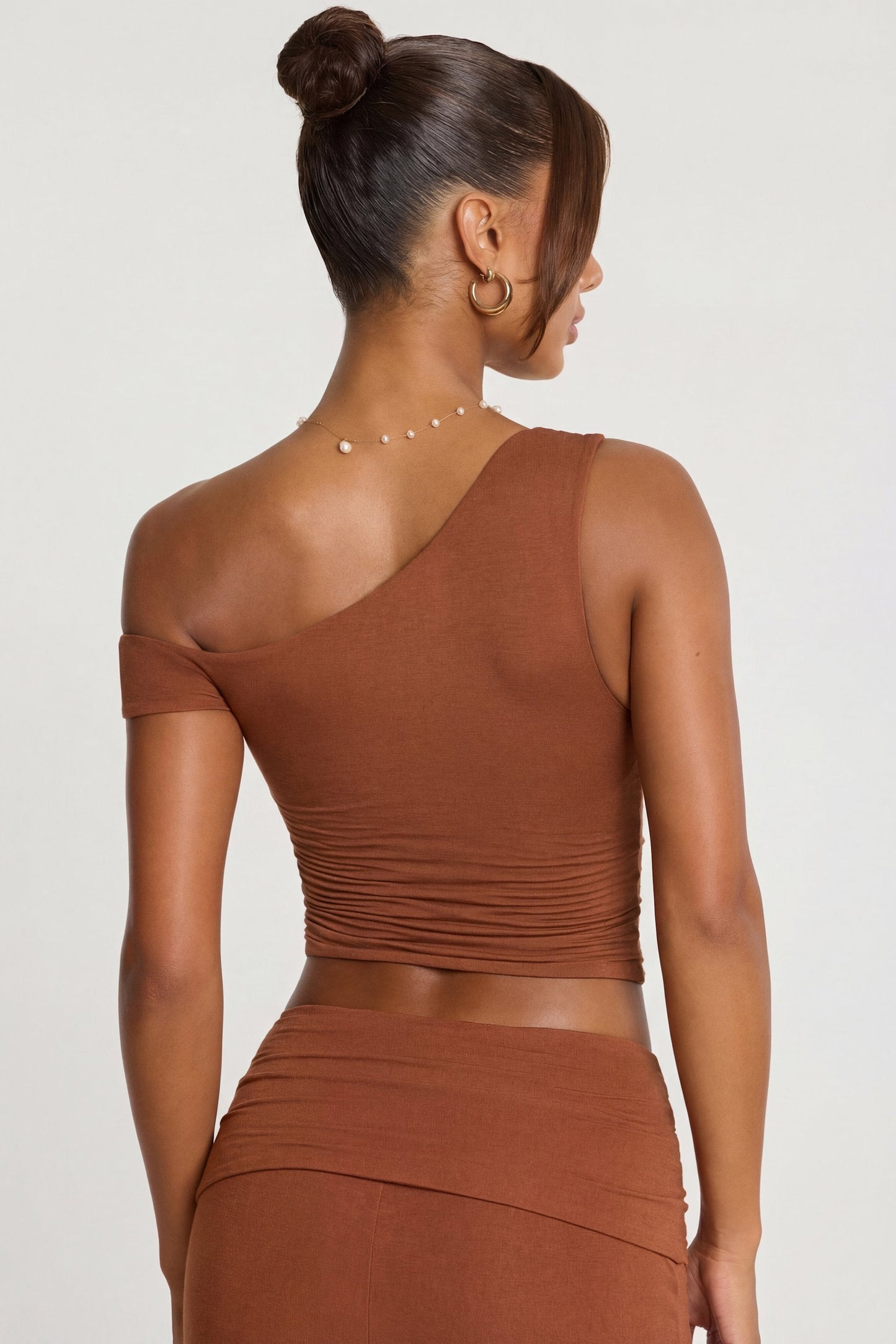 Mid Rise Modal Cashmere Blend Trousers in Chestnut Brown