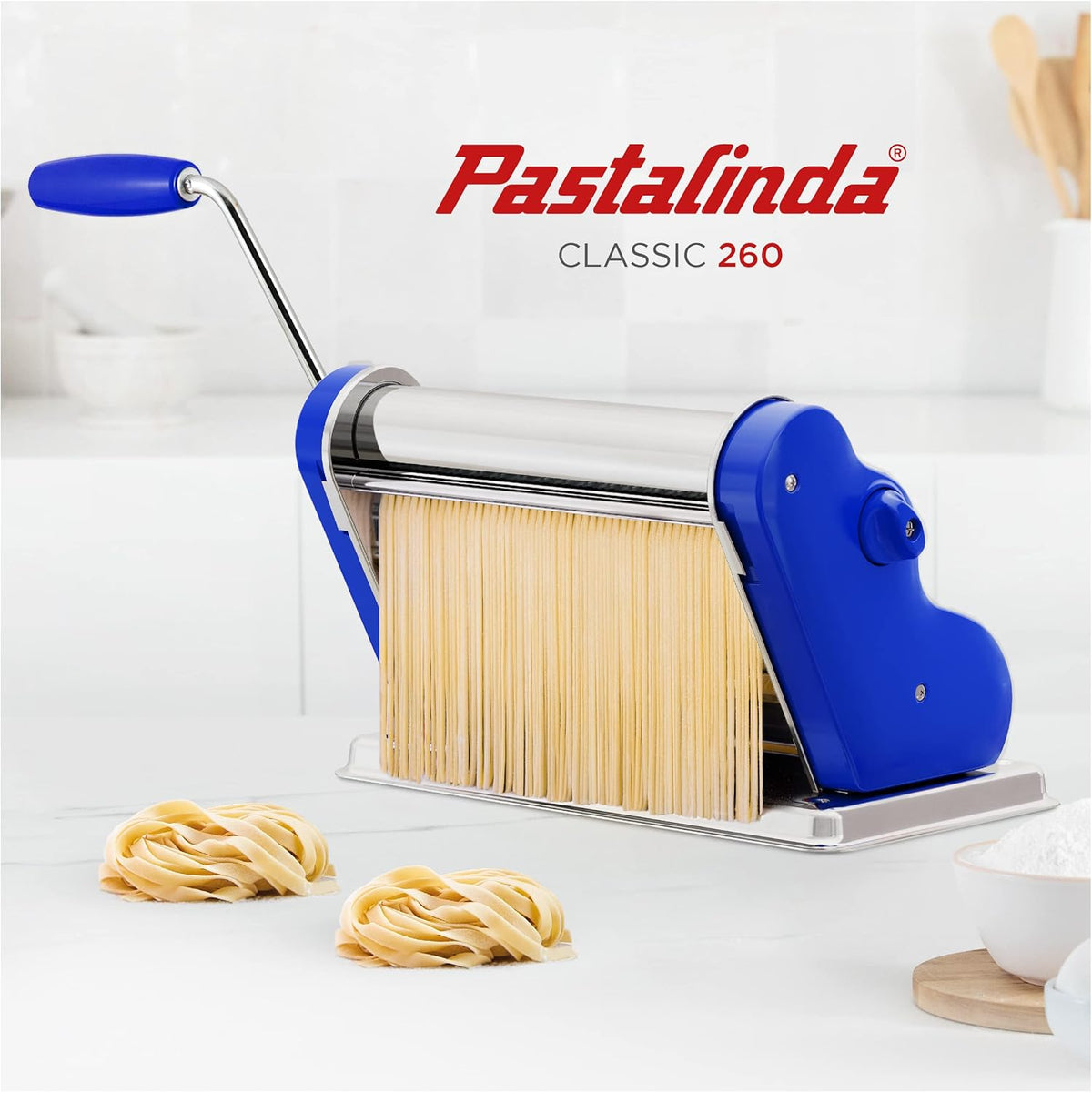 PASTALINDA Classic 260 Pasta Maker Machine, 26 cm Wide Rollers, 9 Thickness Positions, 2 Cutting Positions, Stainless Steel. Includes Reinforced Hand Crank And Two Clamps (Blue)