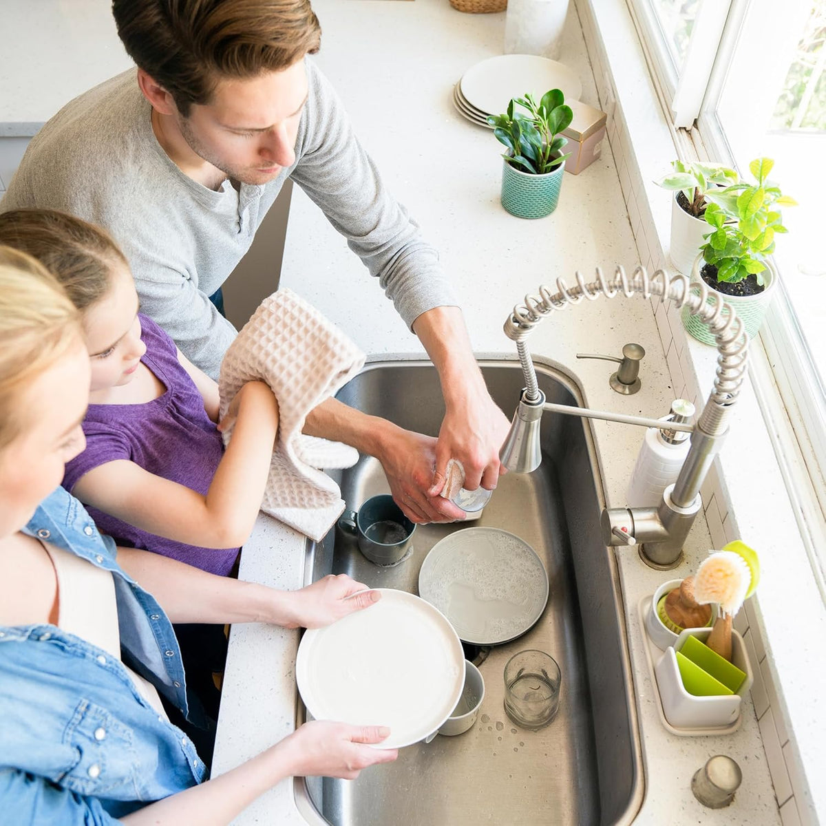 Full Circle Stash, Ceramic Kitchen Sink Caddy, Stylish Modular Sponge Holder & Dish Brush Organizer, Green and White, 11"