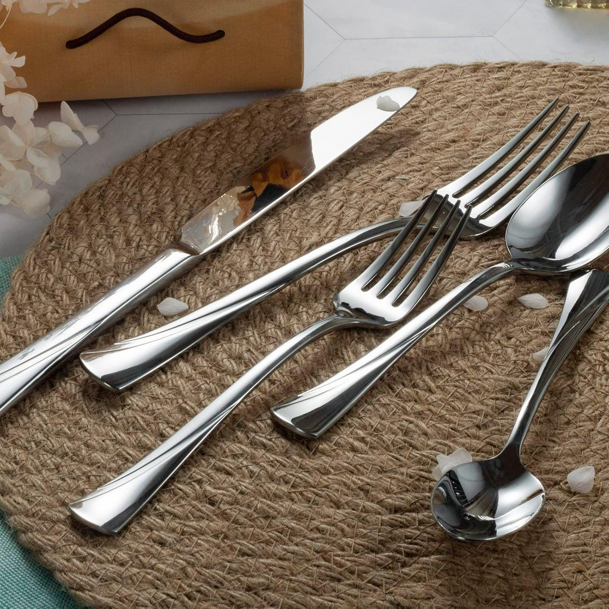 Alata Alice 40-Piece Silverware Set Stainless Steel Flatware Set,Service for 8,Mirror Polished Cutlery Set,Dishwasher Safe