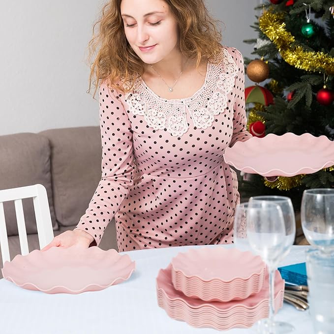 LIYH 50 Pcs Pink Plastic Plates Reusable - Durable and Dishwasher Safe Baby Shower Plates Wavy Daisy Plastic Flower Plate for Party Wedding Birthday Picnics BPA Free (25Guests)