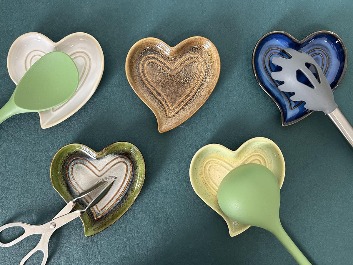Ceramic Spoon Rest for Stove Top, Heart Cute Spoon Rest for Kitchen Counter, Cooking Spoon Holder for Kitchen Counter, Utensil Rest Spatula Rest Ladle Holder Tong Rest (Retro Leopard Print)