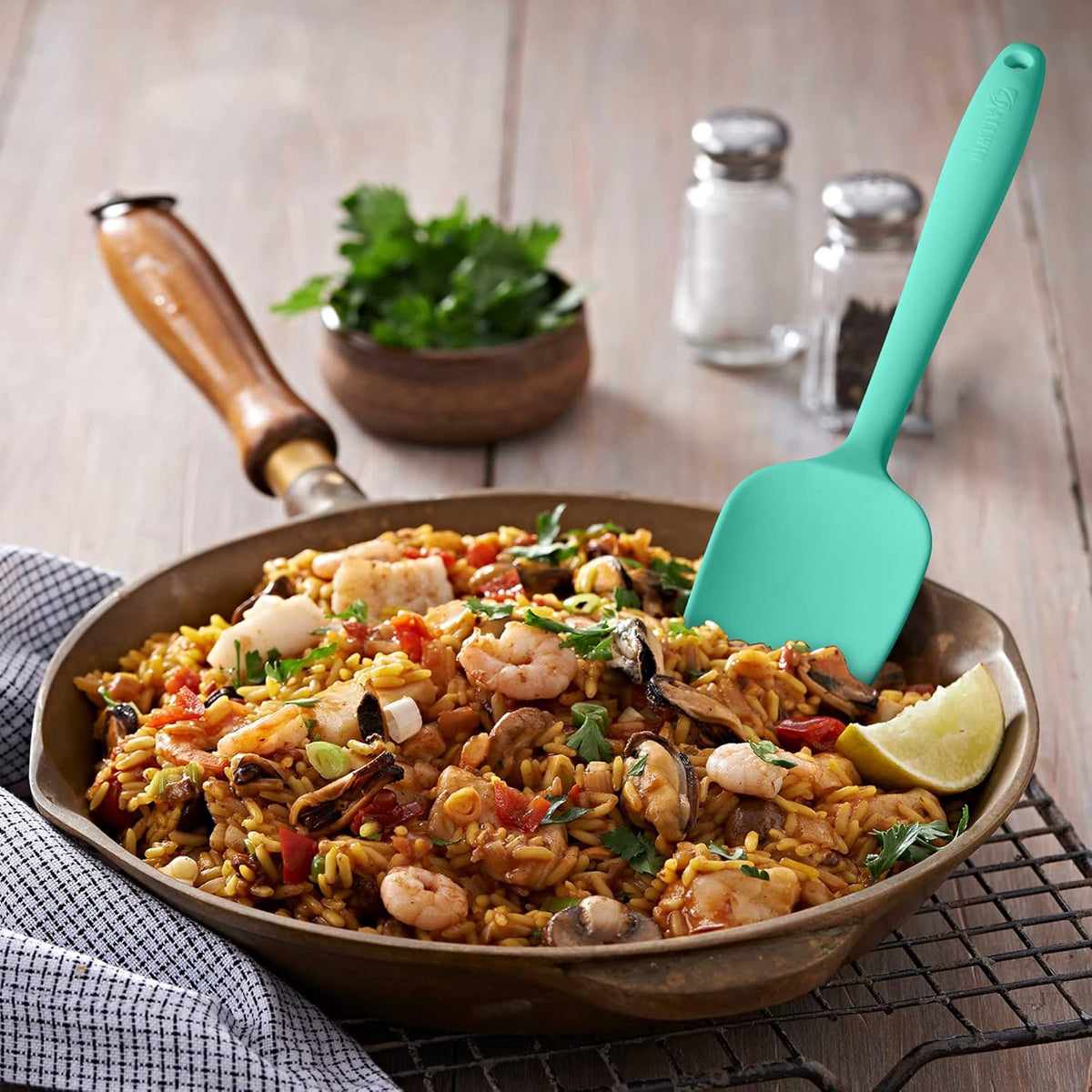 Silicone Spatula 3-piece Set, Ergonomic Handle High Heat-Resistant Spatulas, Non-stick Rubber Spatulas with Stainless Steel Core