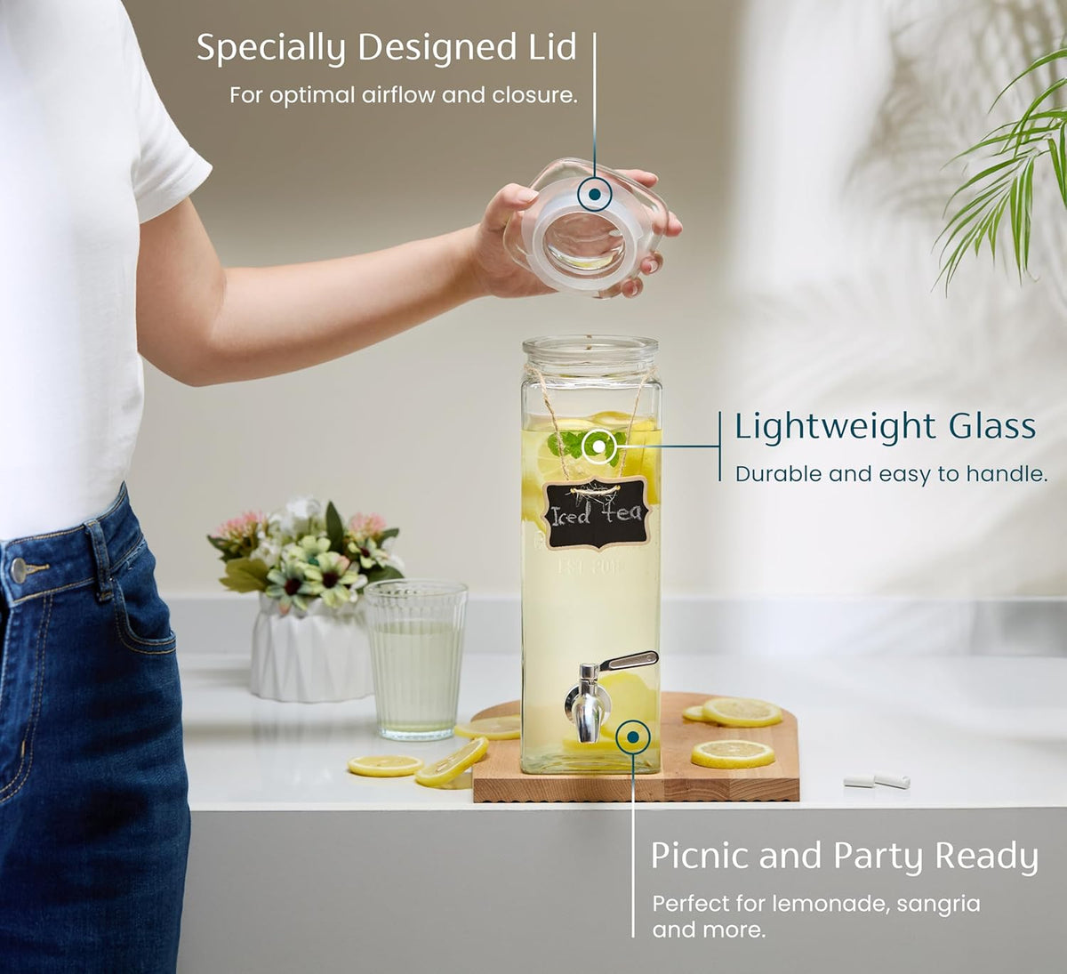Kook Drink Dispenser, 80 oz, Water Dispenser Countertop, Glass Drink Dispenser, Beverage dispenser, with Leak-Proof Spigot, Clear Rectangular Jar, Storage for Party, Fridge, for Water, Iced Tea
