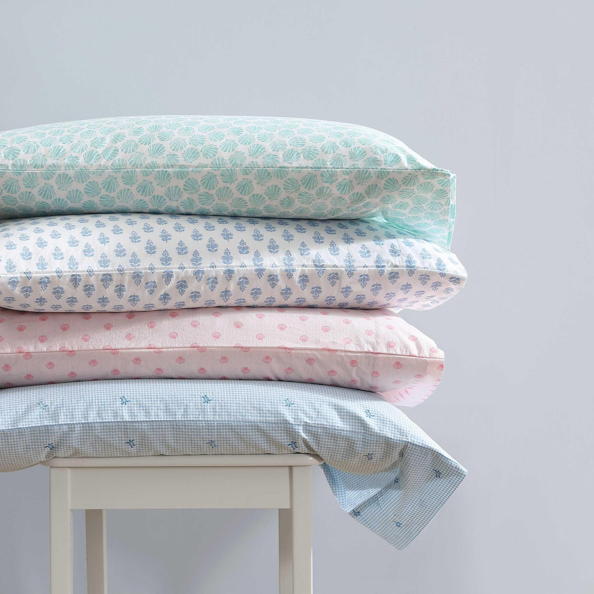 Laura Ashley - Queen Sheet Set with Fitted Sheet & Pillowcases