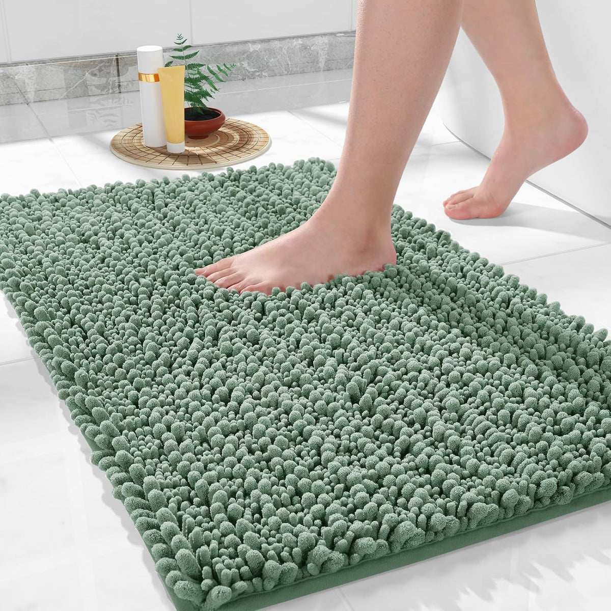 Yimobra Bathroom Rugs Non Slip Washable 32x20 Inch - Ultra Soft Absorbent Chenille Bath Mat, Quick Dry Shaggy Floor Carpet for Tub Shower, Green Home Decor Accessories