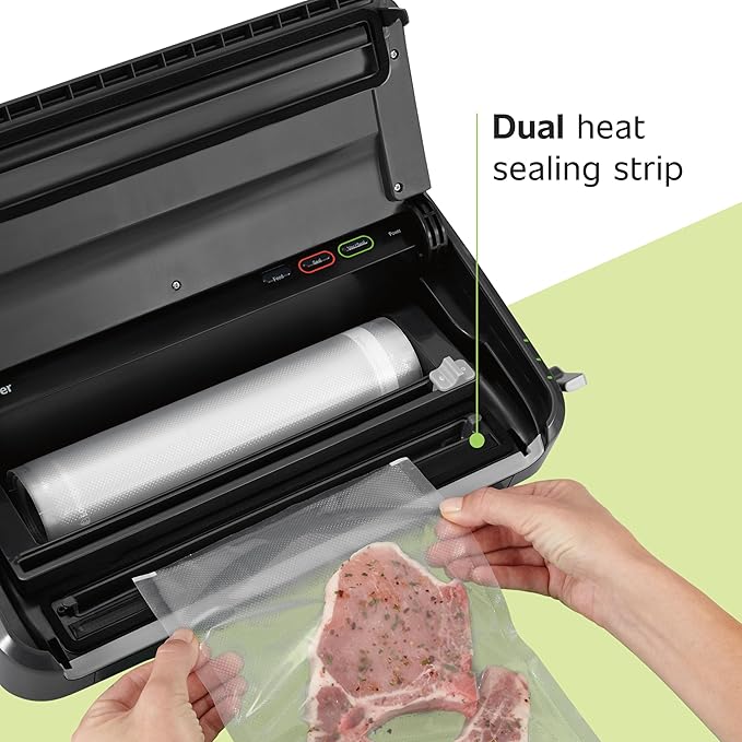 FoodSaver Vacuum Sealer Machine, Automatic Bag Detection, Sous Vide Friendly, with sealer bags, roll, handheld vacuum sealer, black