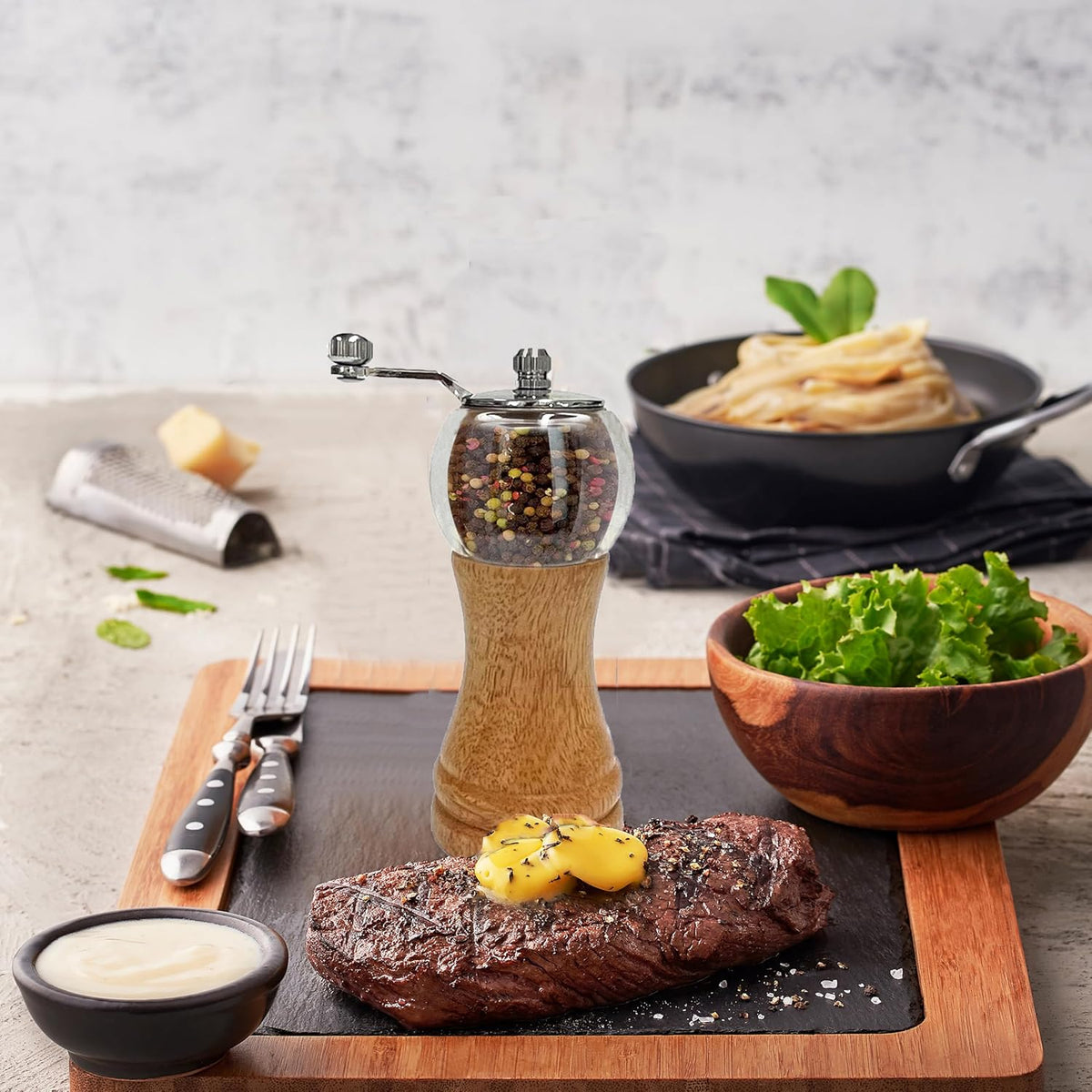 Pepper Mill Manual Pepper Grinder Set, Classical Hand Shake Wooden Pepper Mills Set Salt Mills Ceramic Core Grinding Metal Handle, Enjoy Fresh Ground Pepper Sea Salt Various Spices