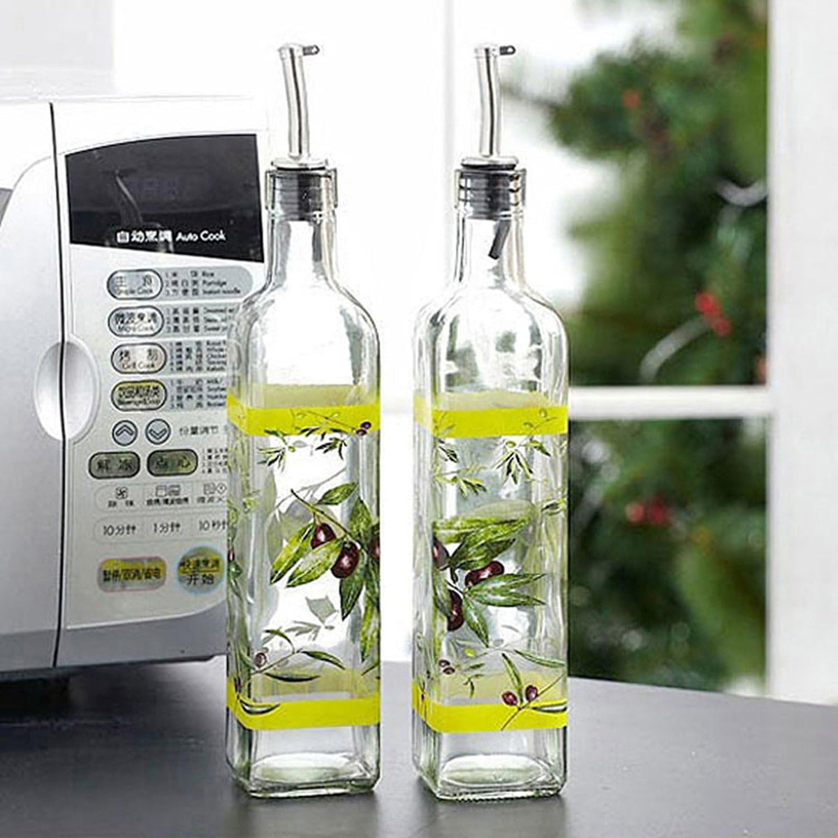 CEDAR HOME Olive Oil Bottle Set Glass Dispenser Vinegar Cruet 17oz. with Stainless Steel Leak Proof Pourer Spout for Cooking or Salad Dressing, Green, 2 Packs