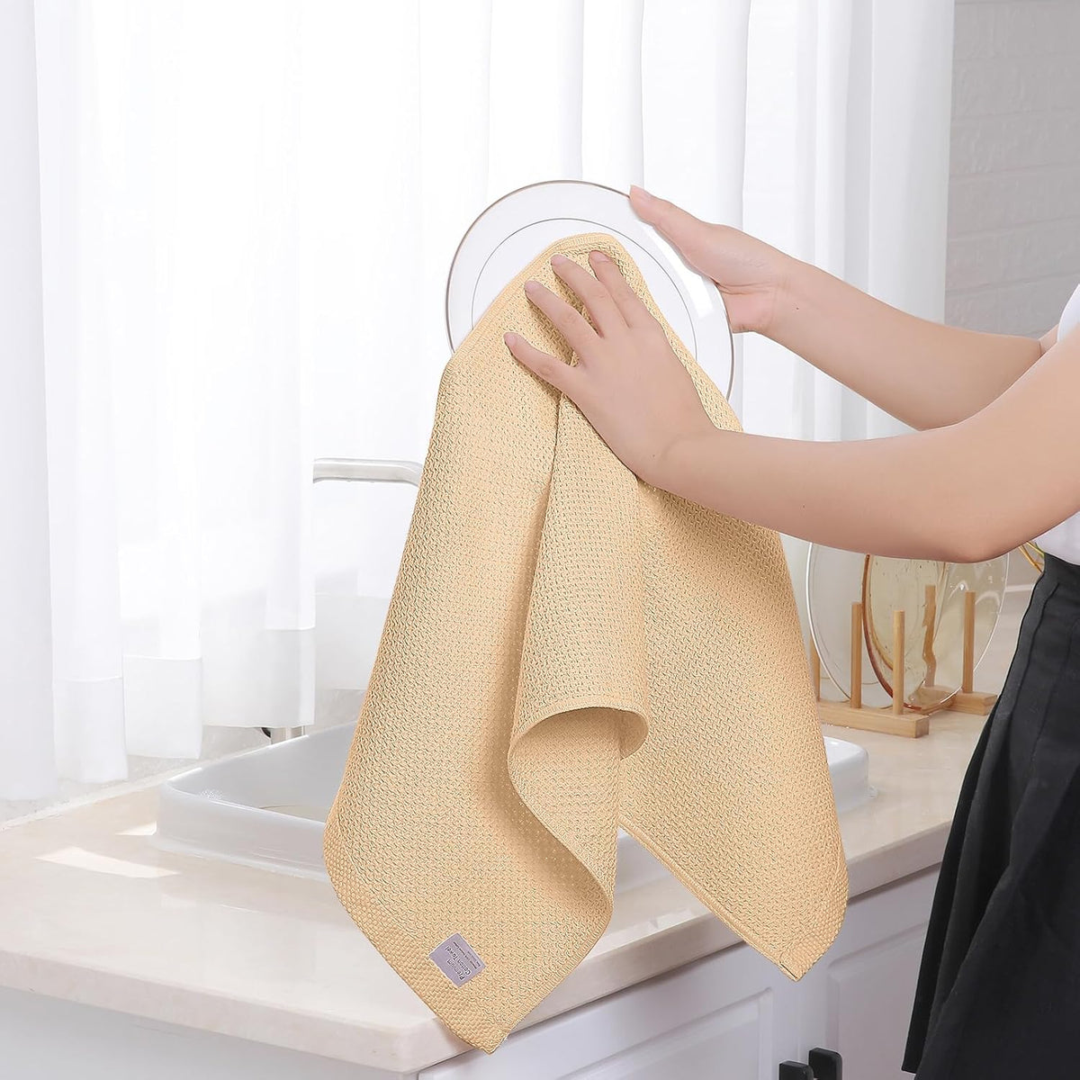 Homaxy 100% Cotton Waffle Weave Kitchen Dish Towels, Ultra Soft Absorbent Quick Drying Cleaning Towel, 13 x 28 Inches, 12-Pack, Apricot