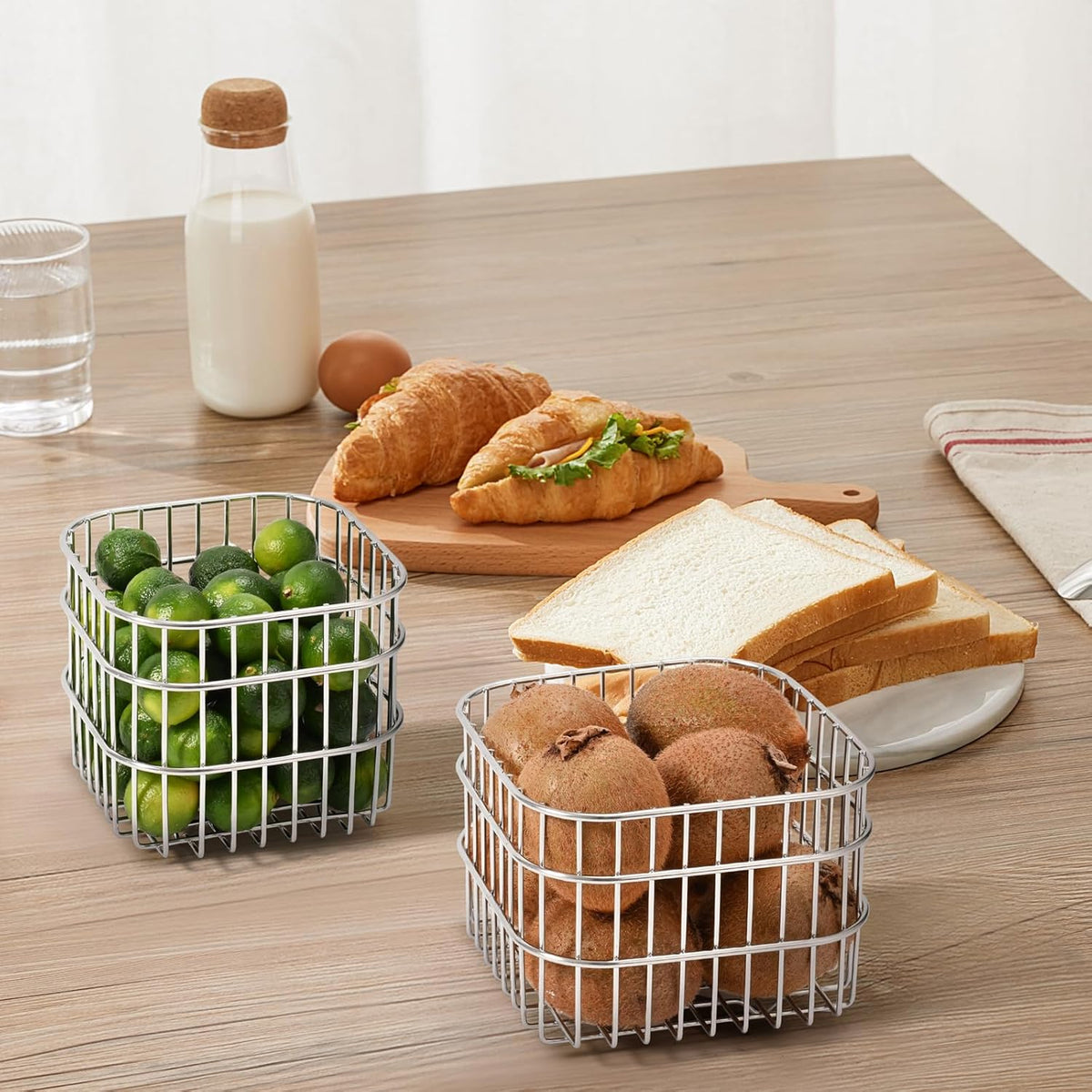 304Stainless Steel Wire Mesh Fruit Basket Colander, 3.5L Countertop Storage Organizer for Fruits, Vegetables, Snacks.7.48x 7.48x 3.94 in (19cm,Rounded Square)
