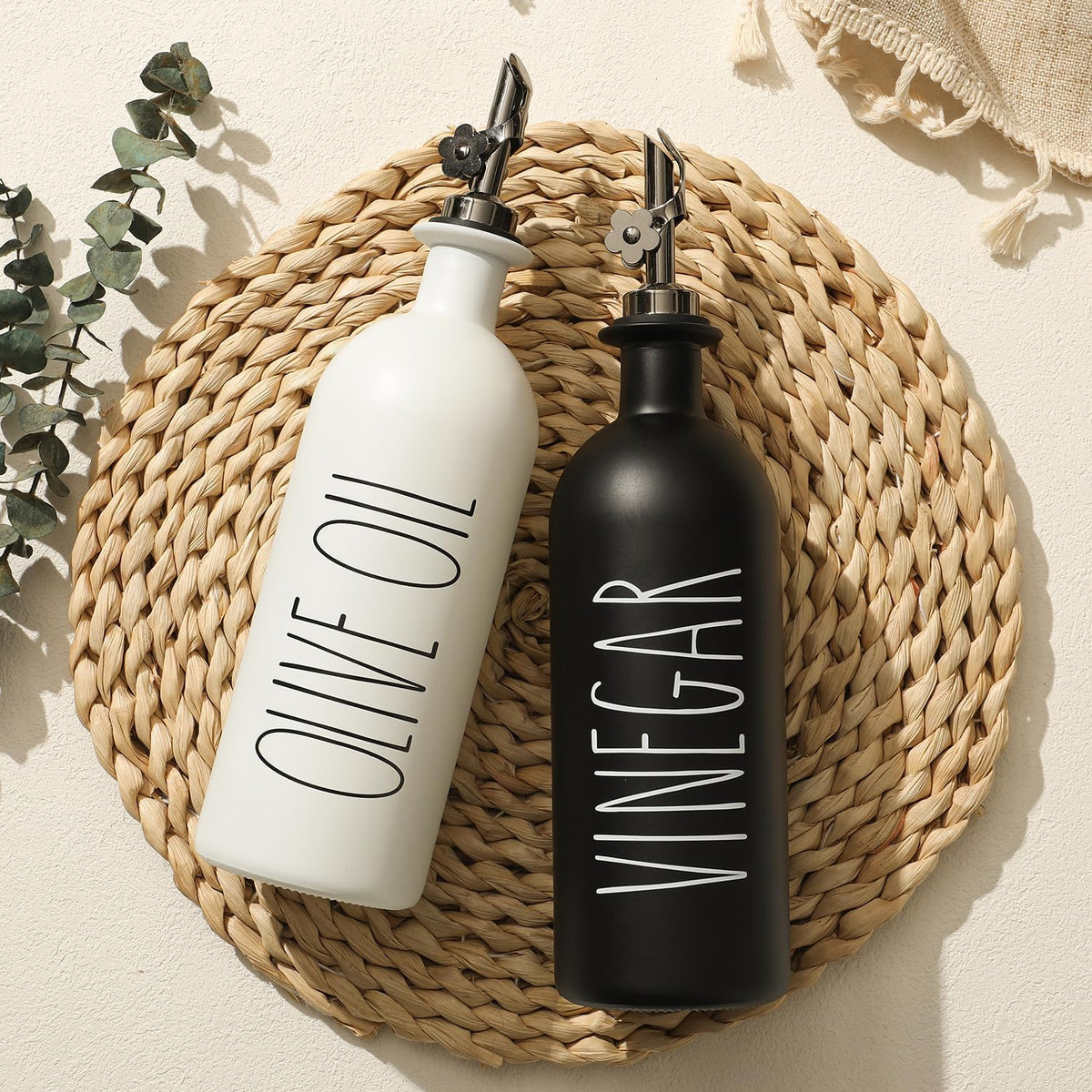 HOMCDALY 16oz Olive Oil Dispenser Bottles for Kitchen, Glass Oil Dispenser for Kitchen with Bamboo Tray, Oil&Vinegar Dispenser Set | Set of 2 (16oz-P-Black&White)